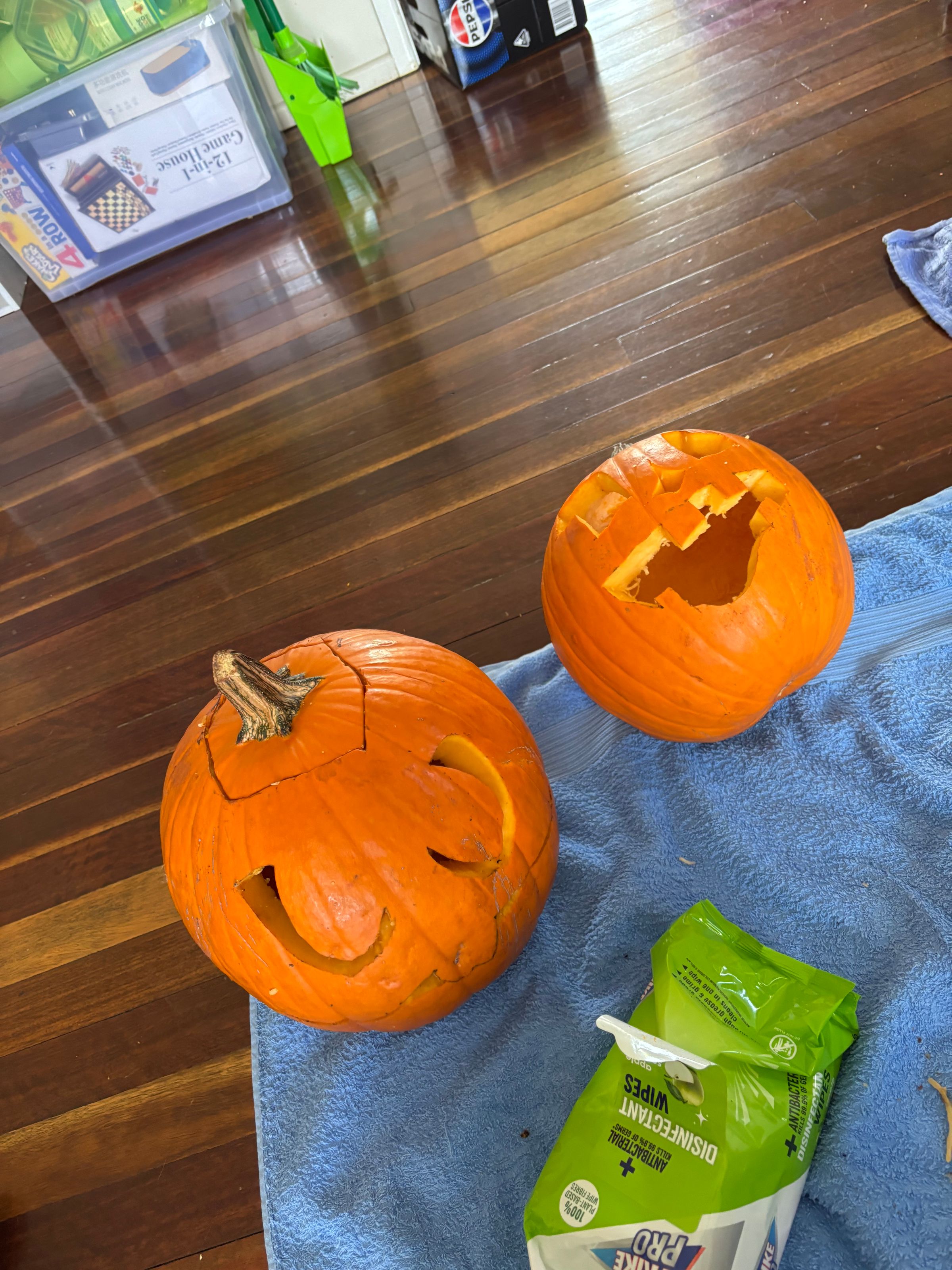 Toothless - pumpkin carving 