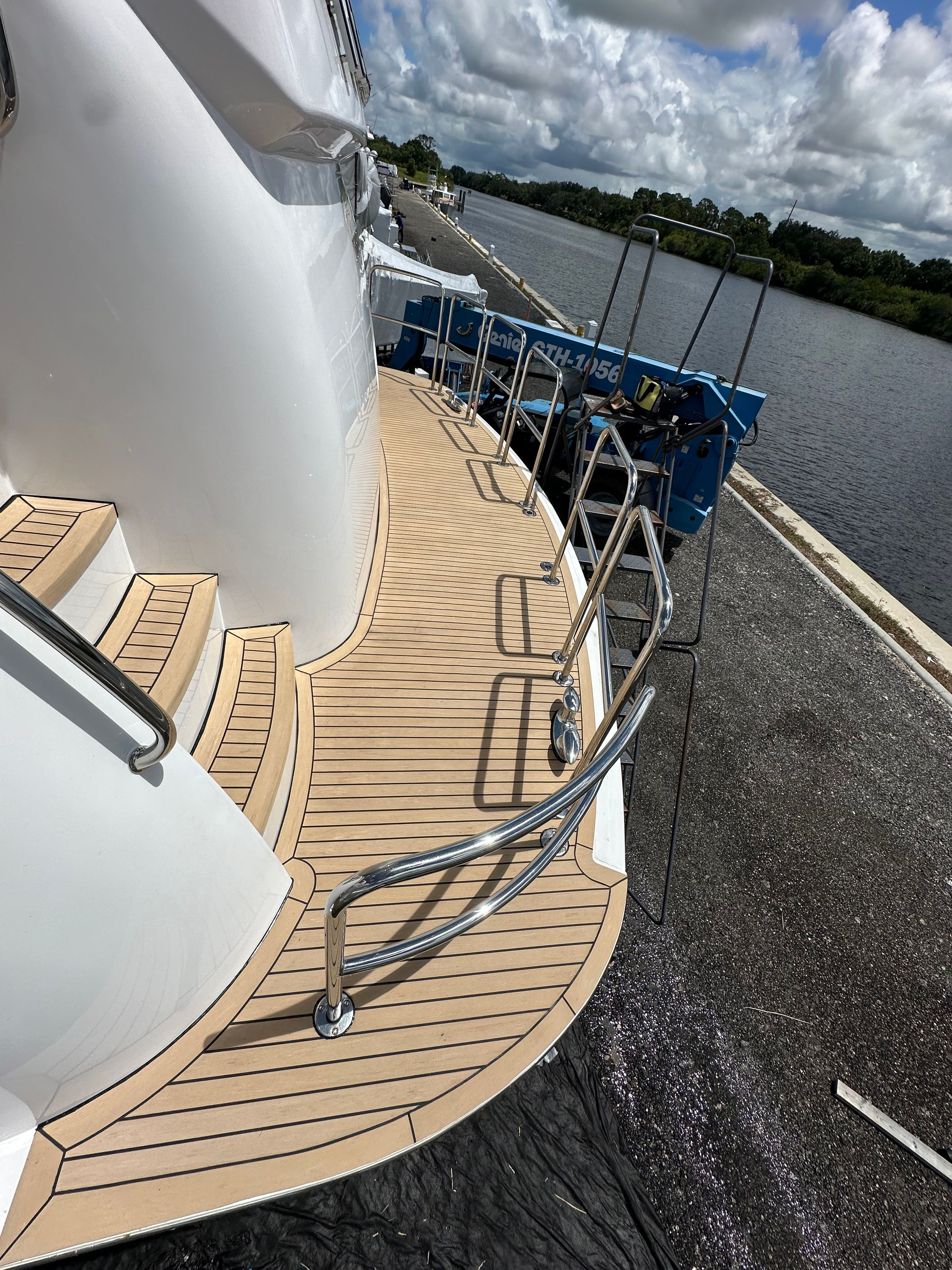 Marine Renovators's image