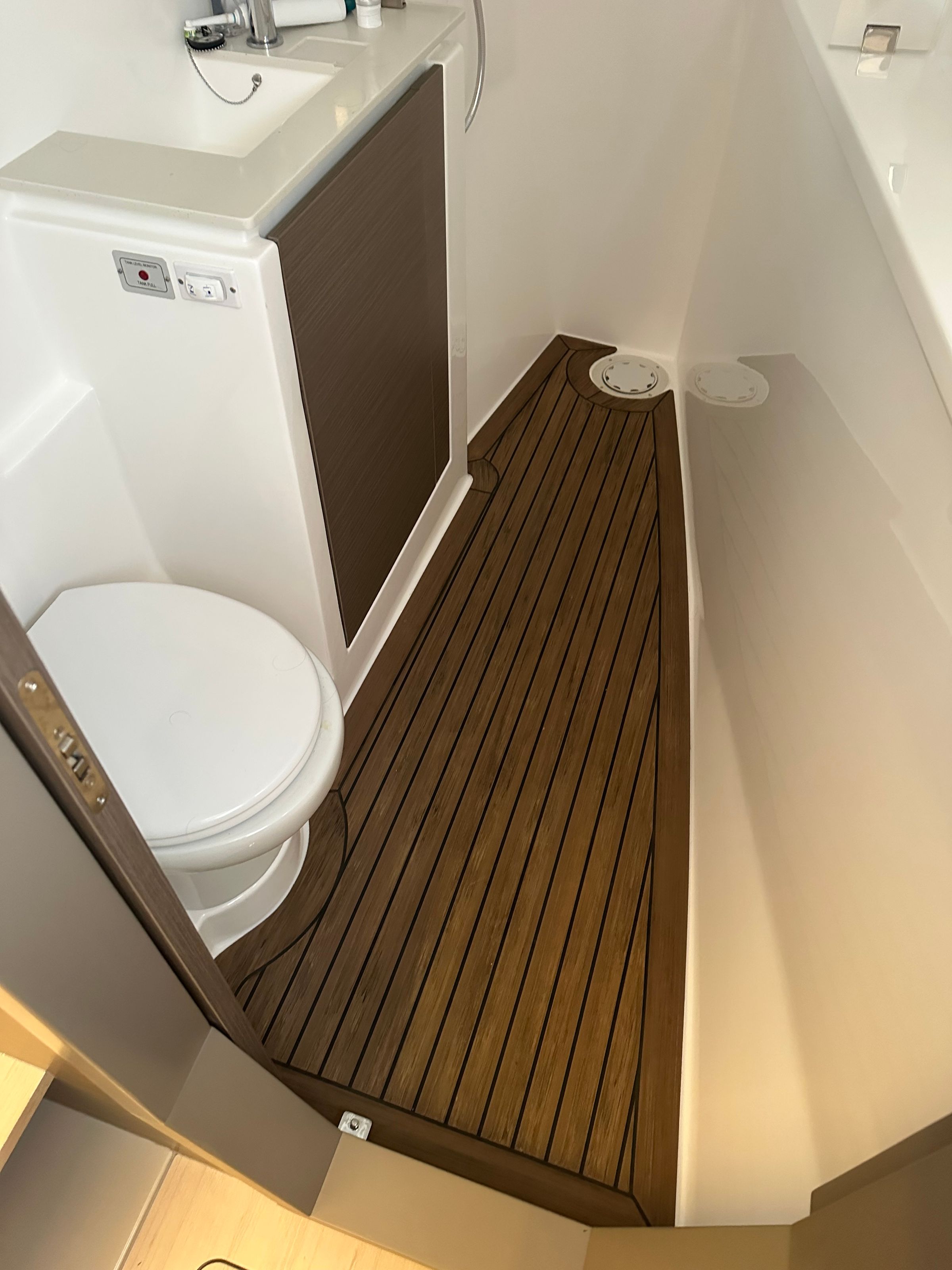 Marine Renovators's image