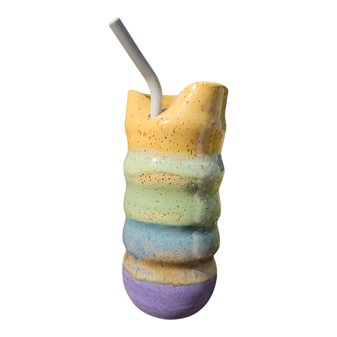 Summer tumbler with straw