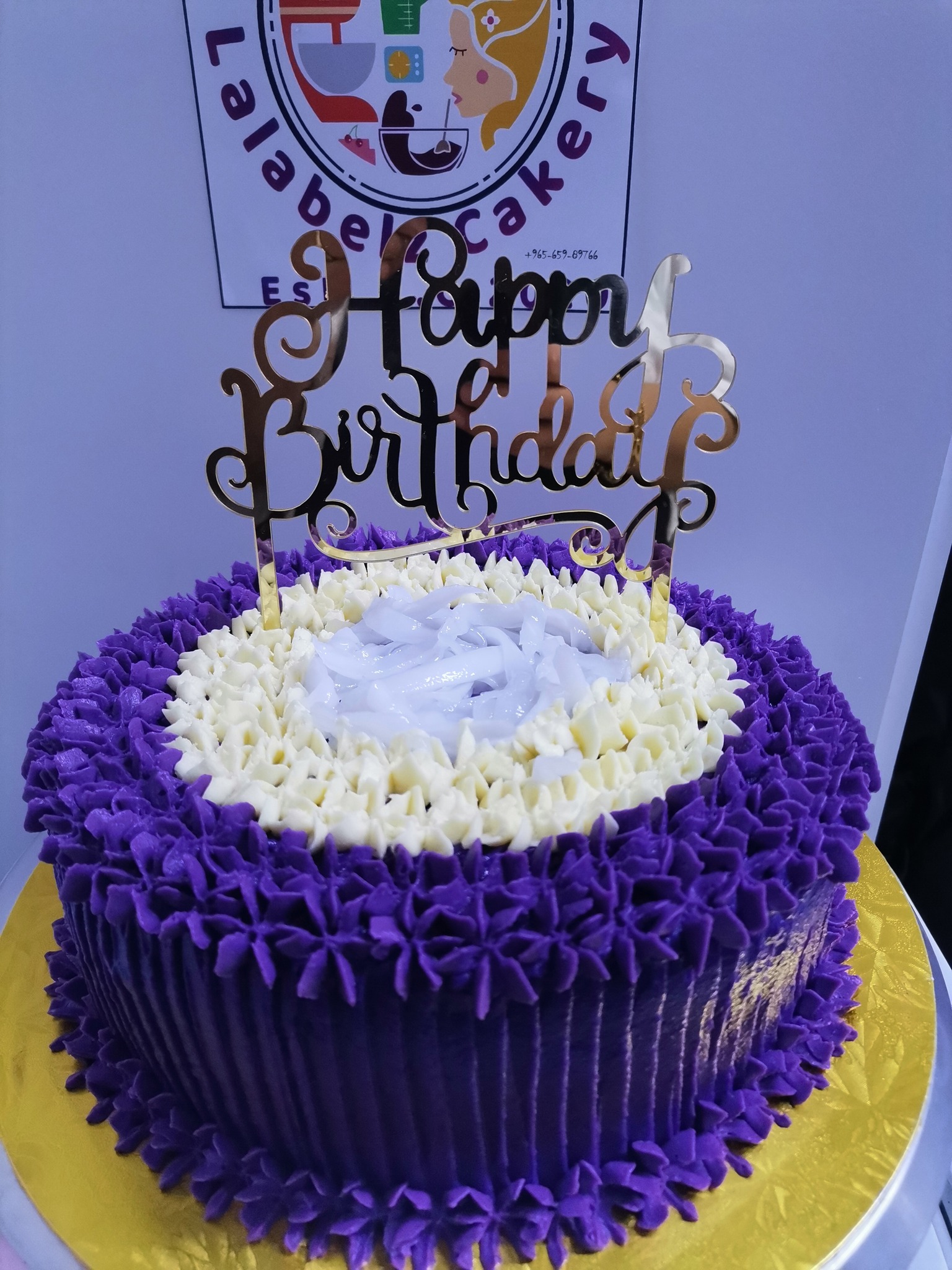 La-ube Cake (8.500)
