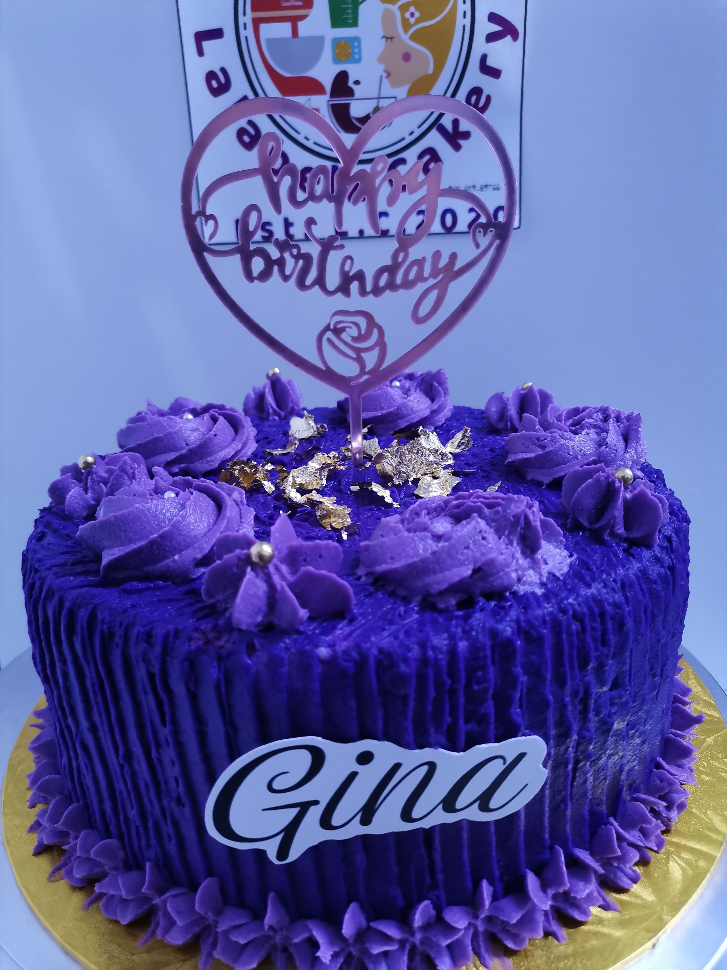 La-ube Cake (KD 8.500)