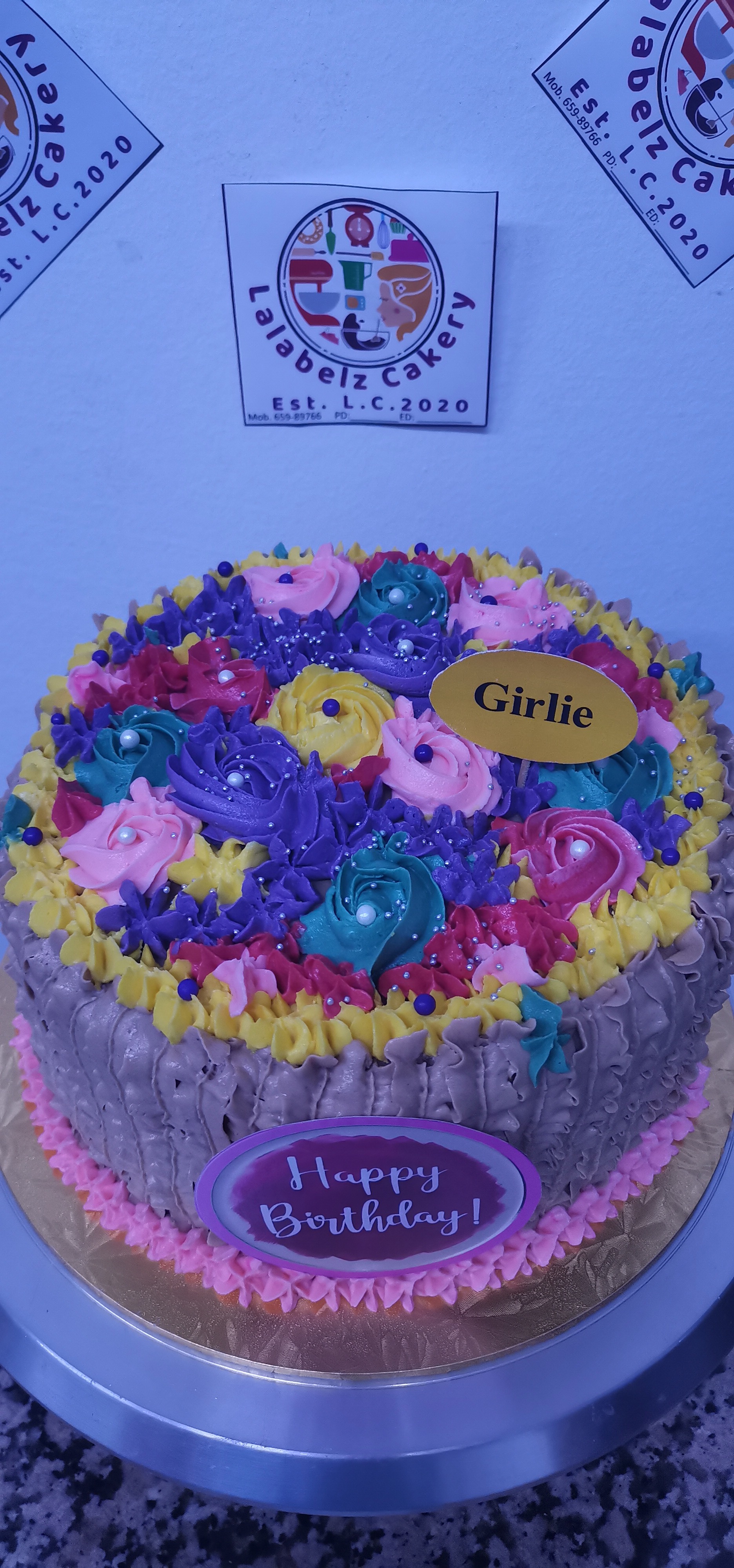 Lagirliefreny Cake (KD 10.000)