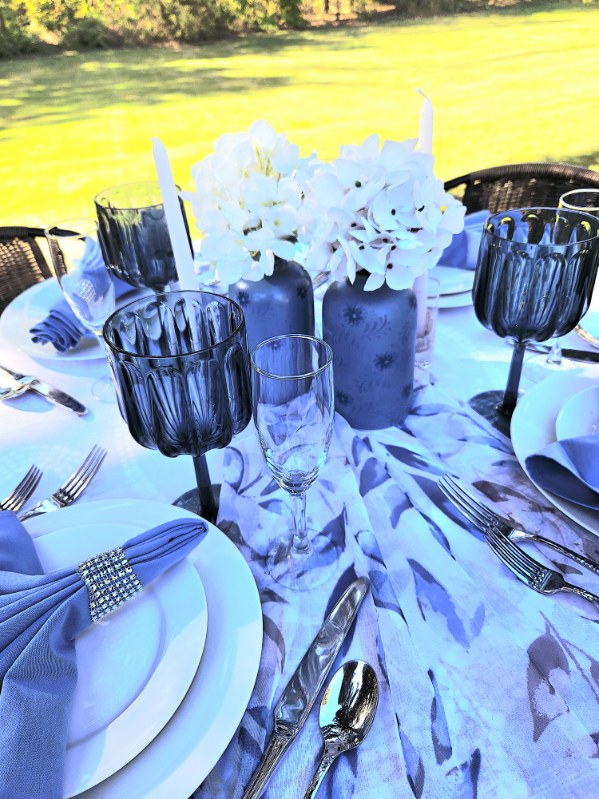The Velvet Napkin's image