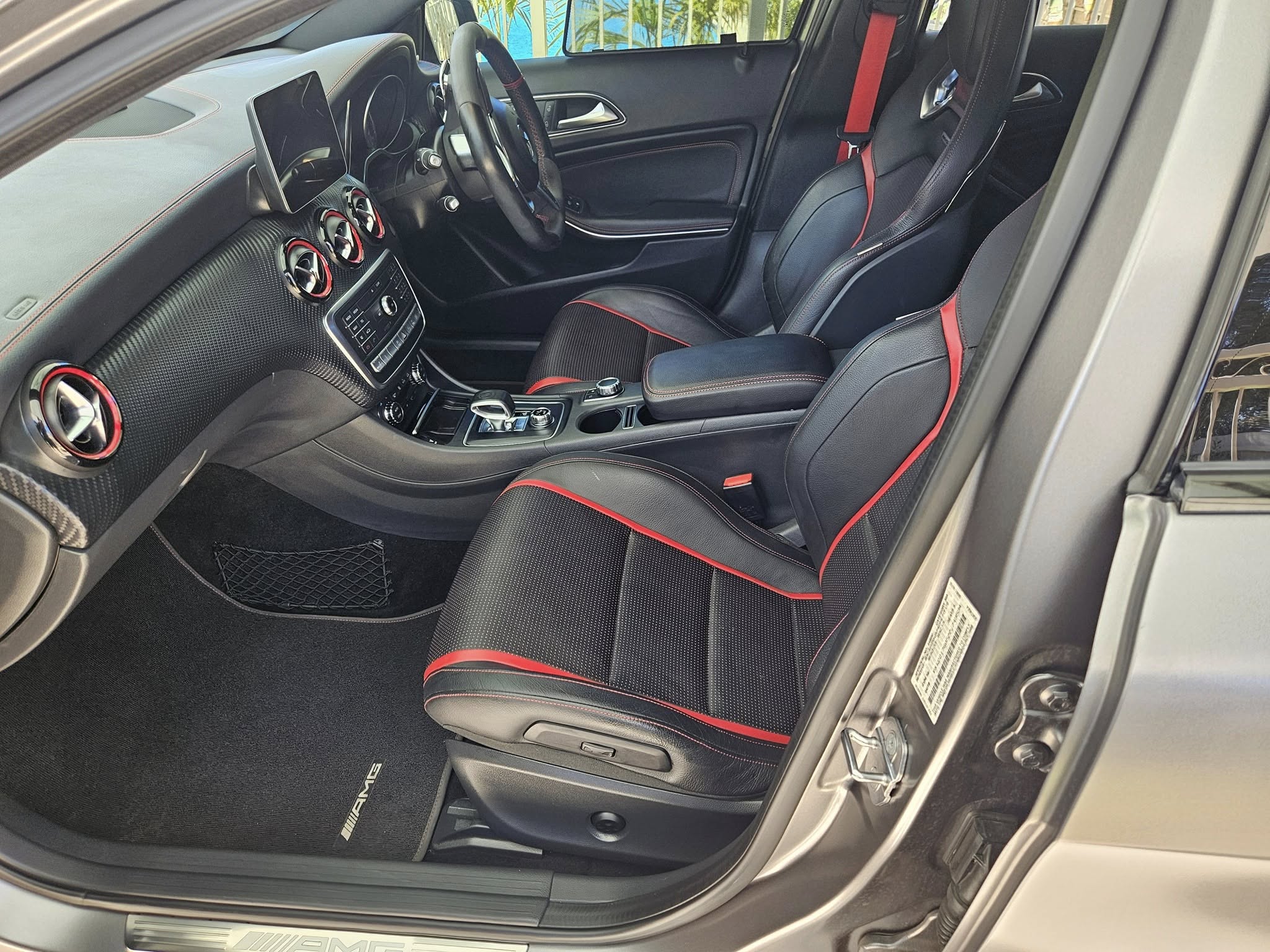 Ceramic Shine Car Detailing's image