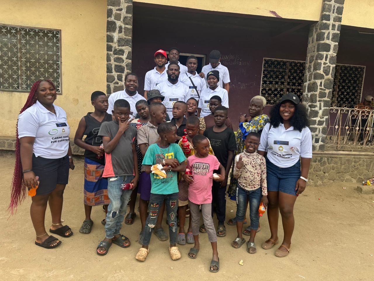 St Glory family 2025 Chrismas visit