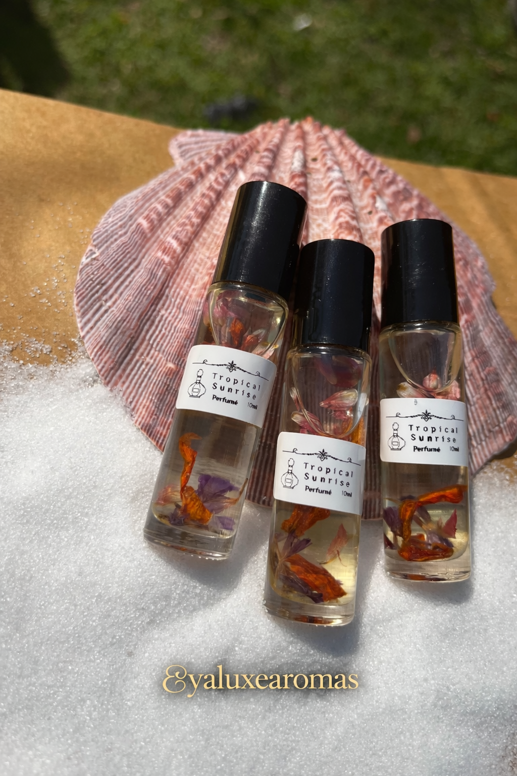 Ya Luxe Aromas | Luxury Roll-On Perfumes & Colognes's image