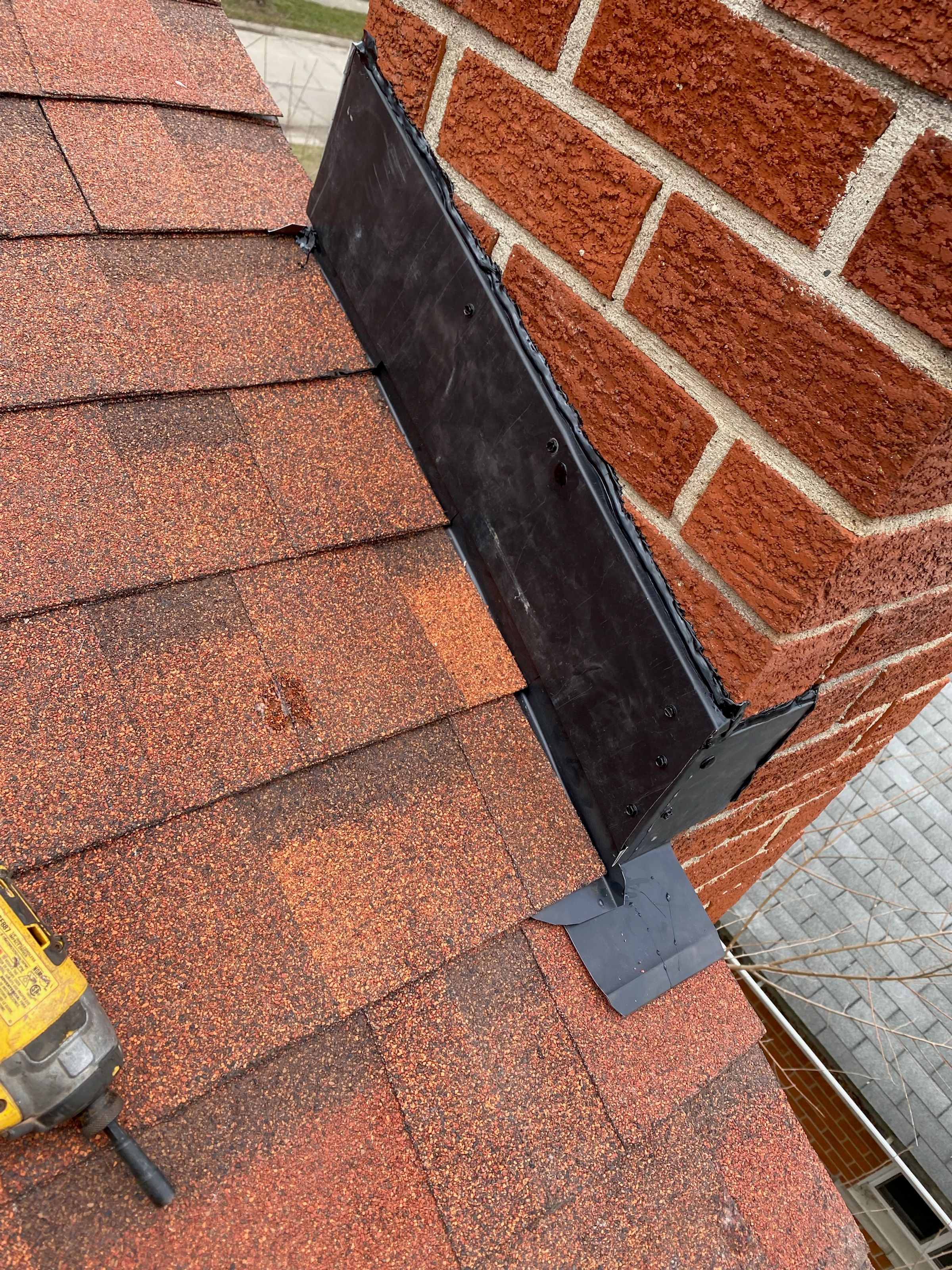 Exterior's Roof's image