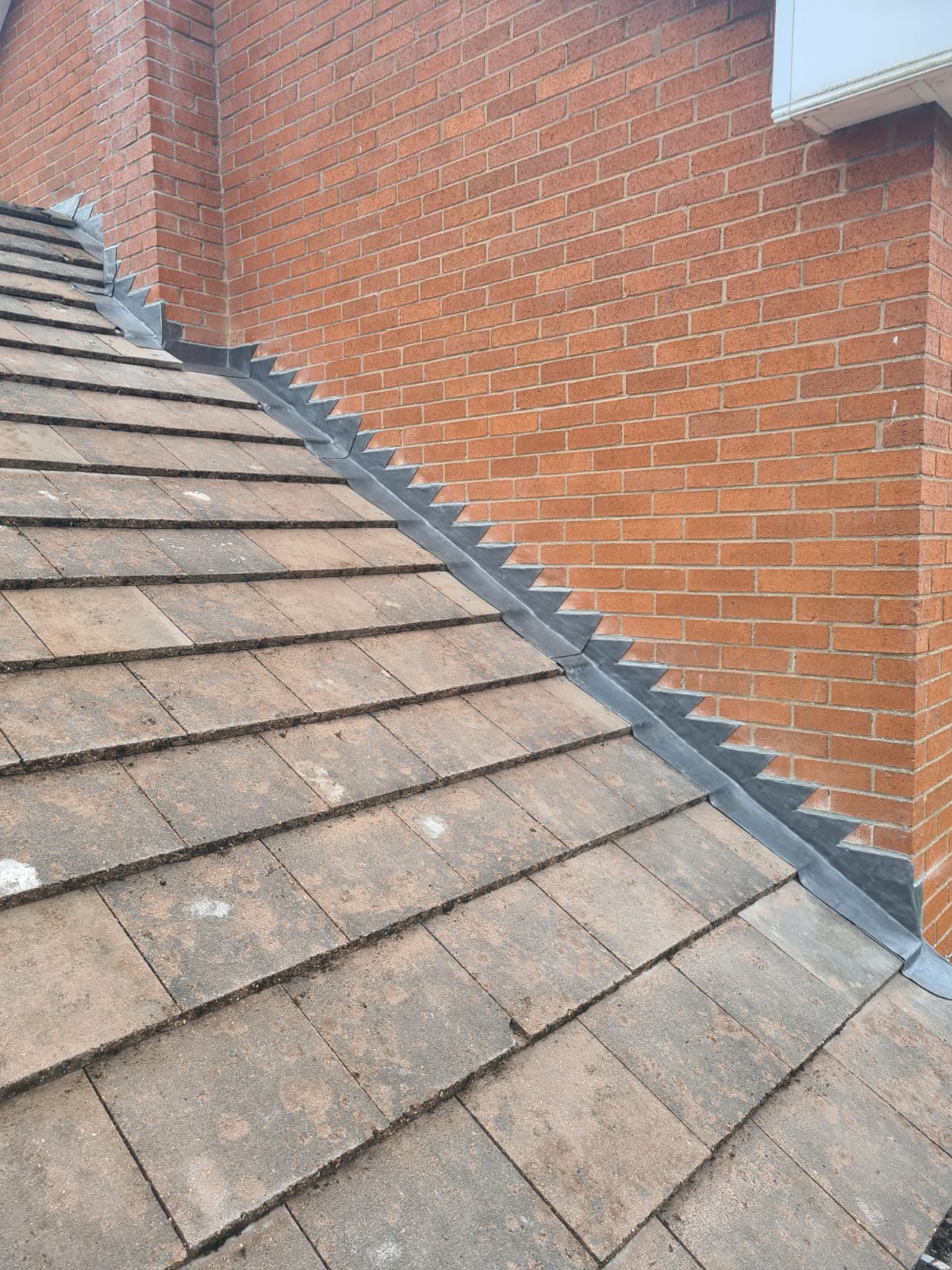 L.M Roofing Services 's image