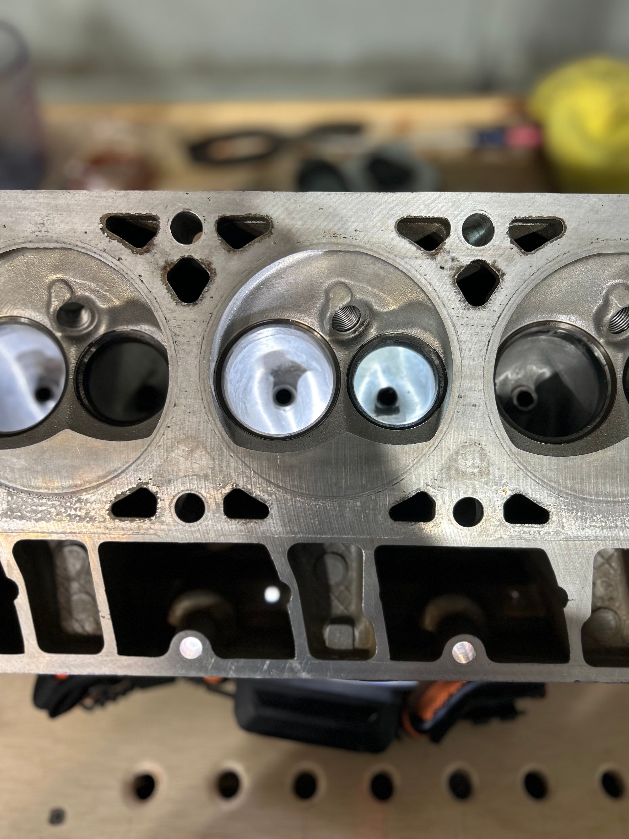 GM LS 706