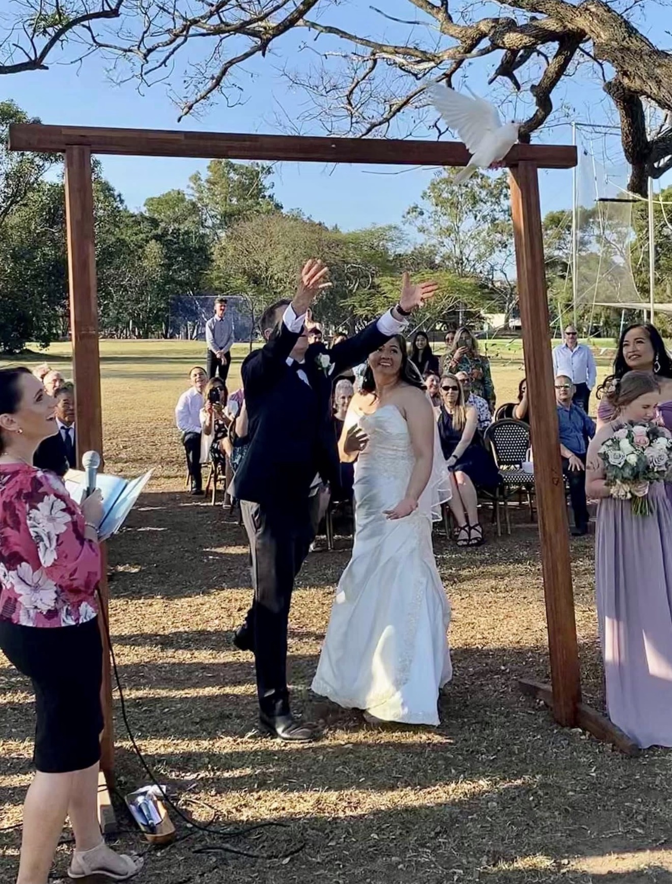 "Dove Release" Darren & Amor, Bulimia Golf Club