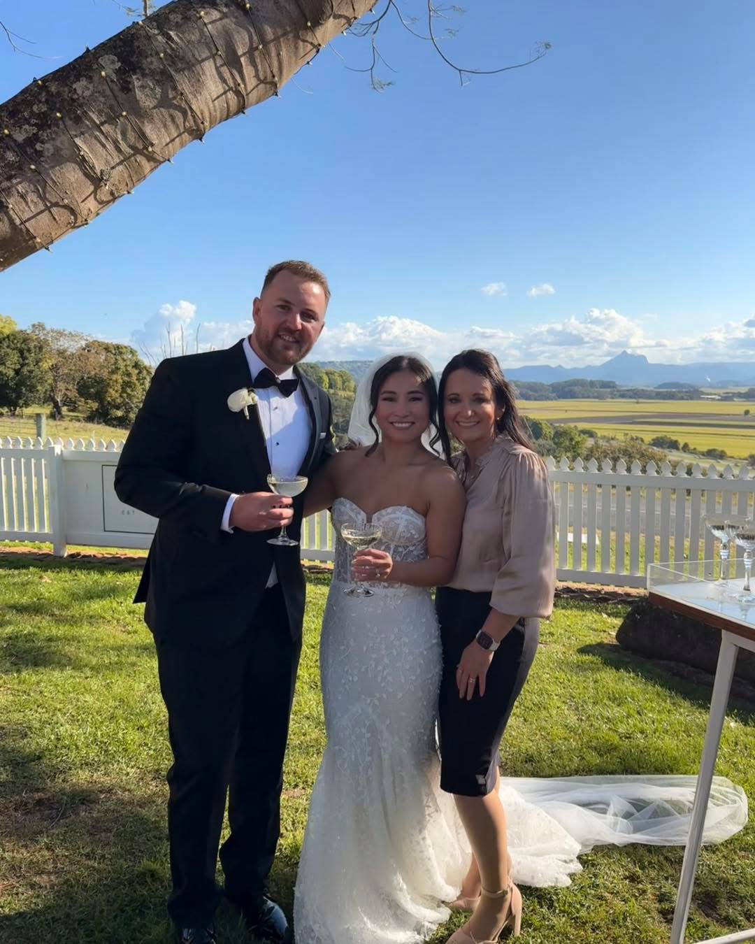 Andrew & Sandy, Plantation House