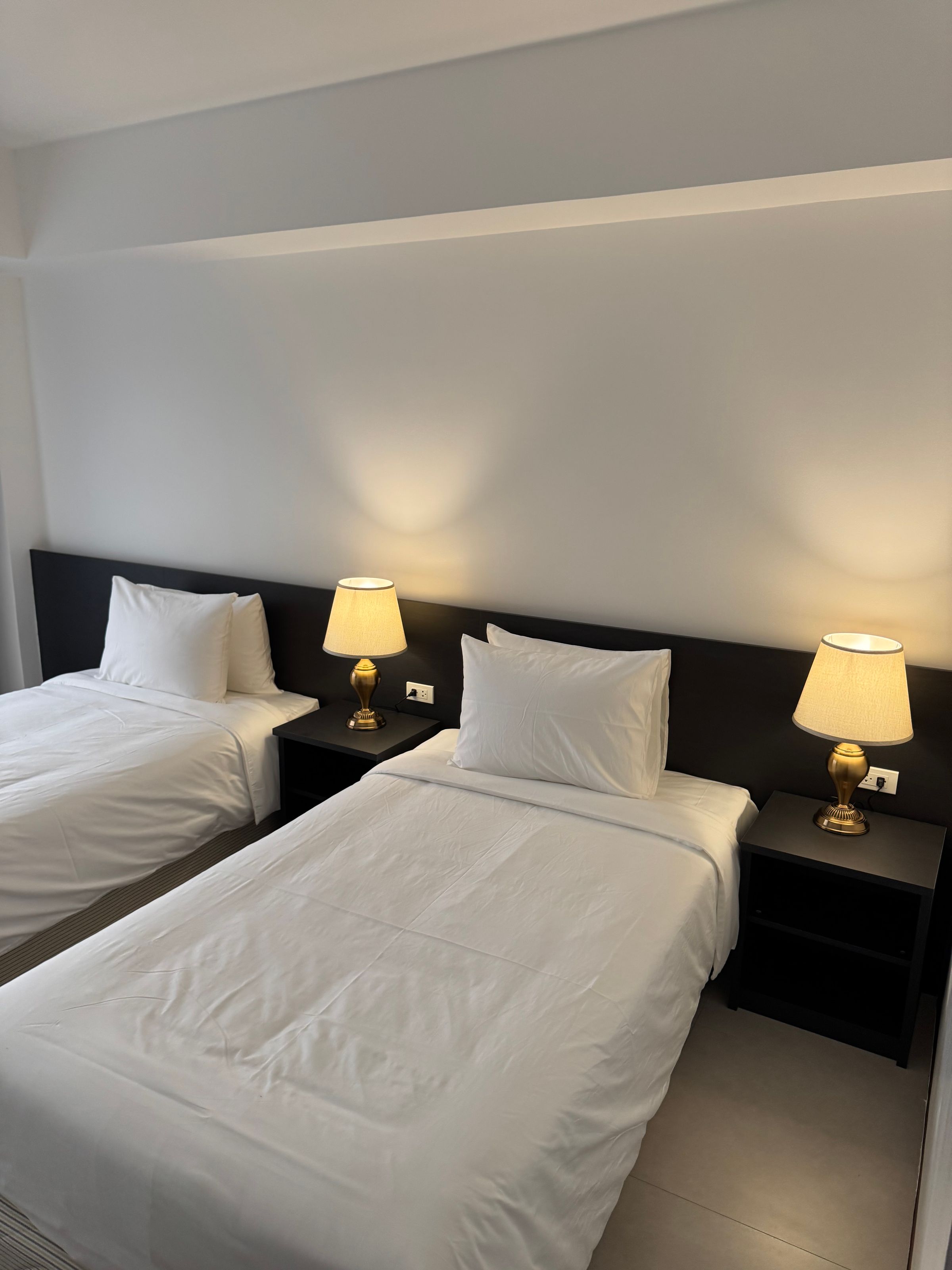 thegloryhotel.net's image