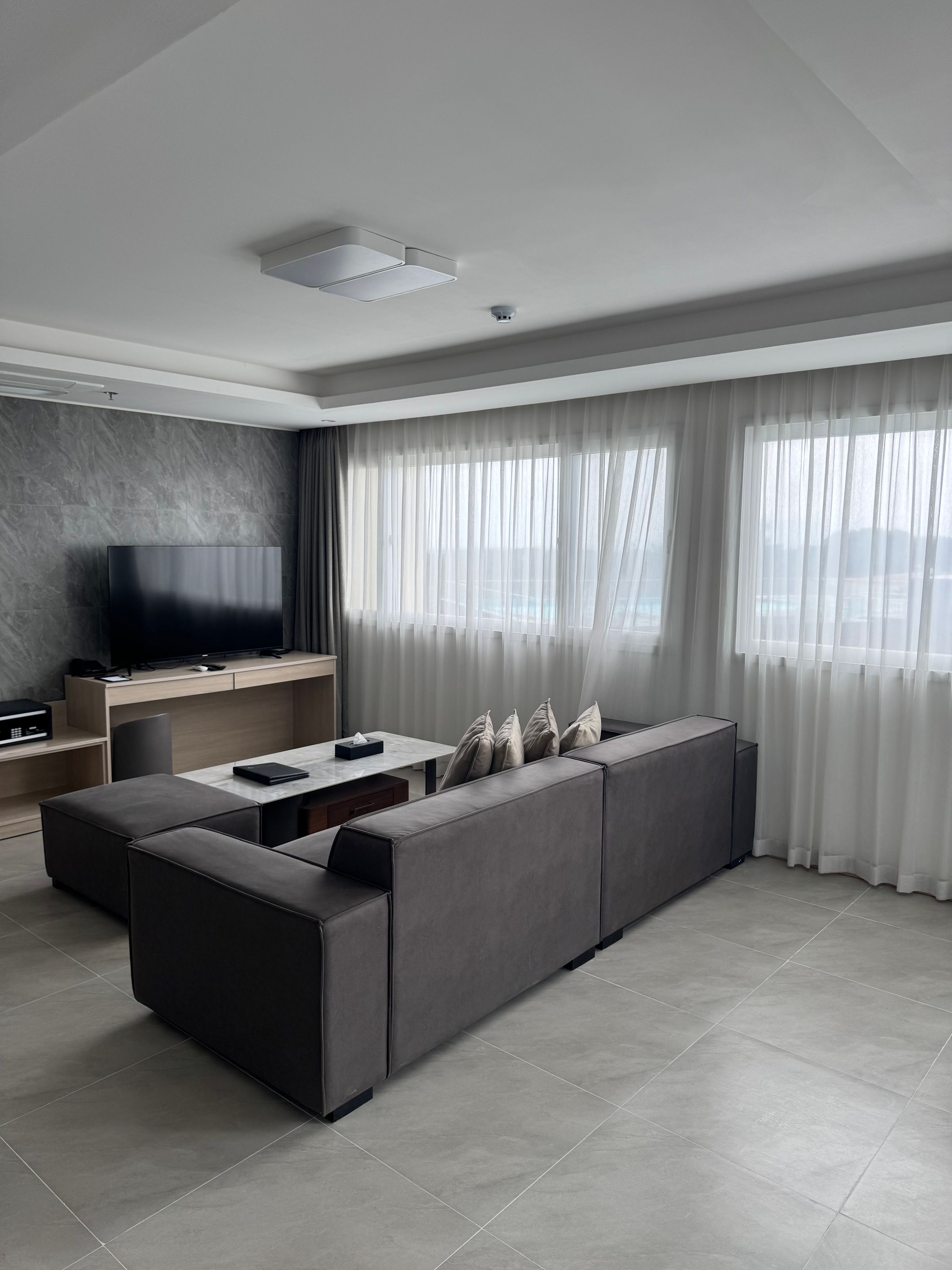 thegloryhotel.net's image