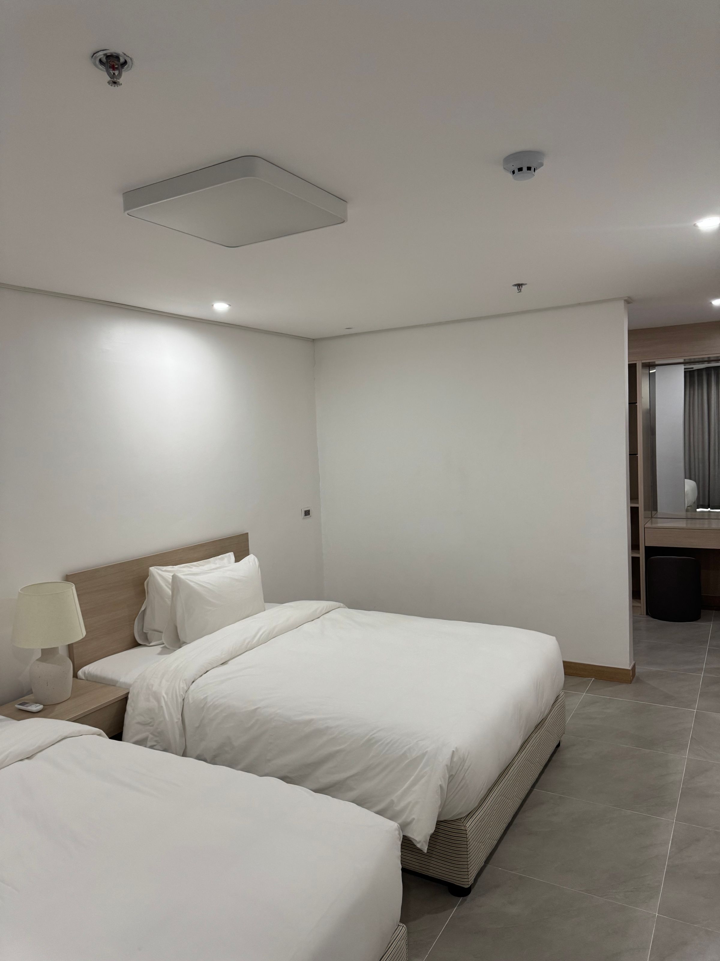 thegloryhotel.net's image