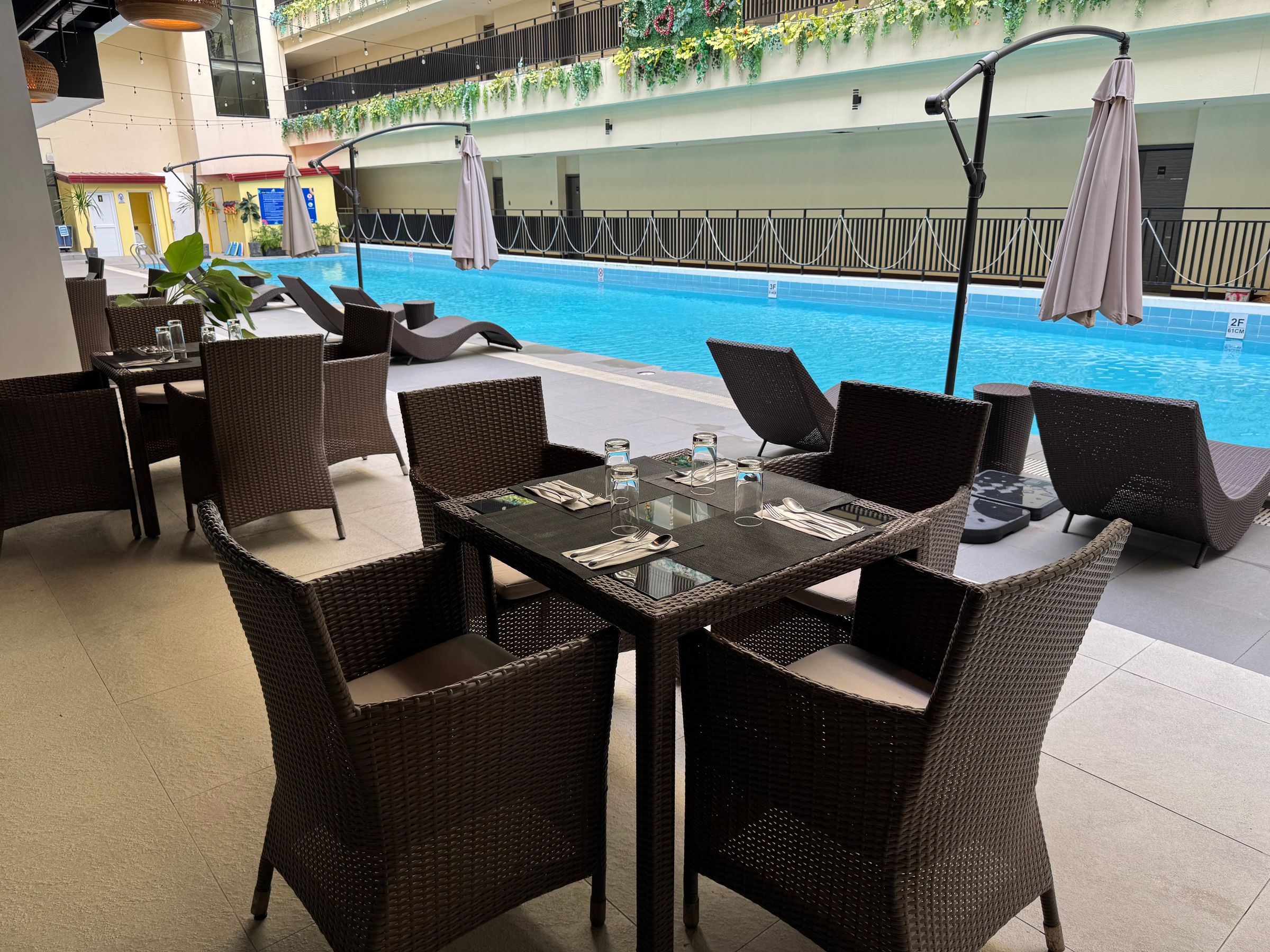 thegloryhotel.net's image