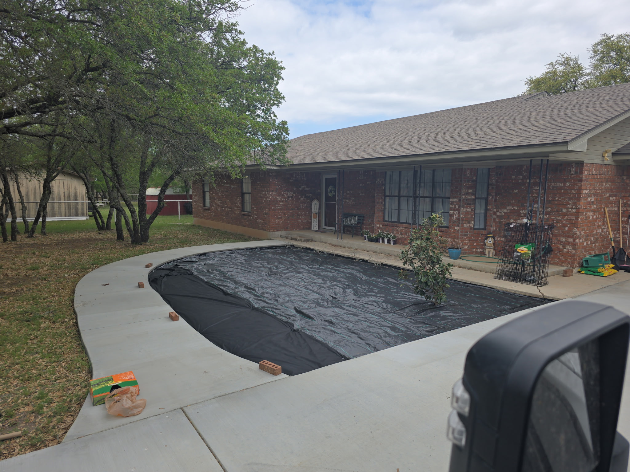 Weed barrier installation for long-term maintenance control