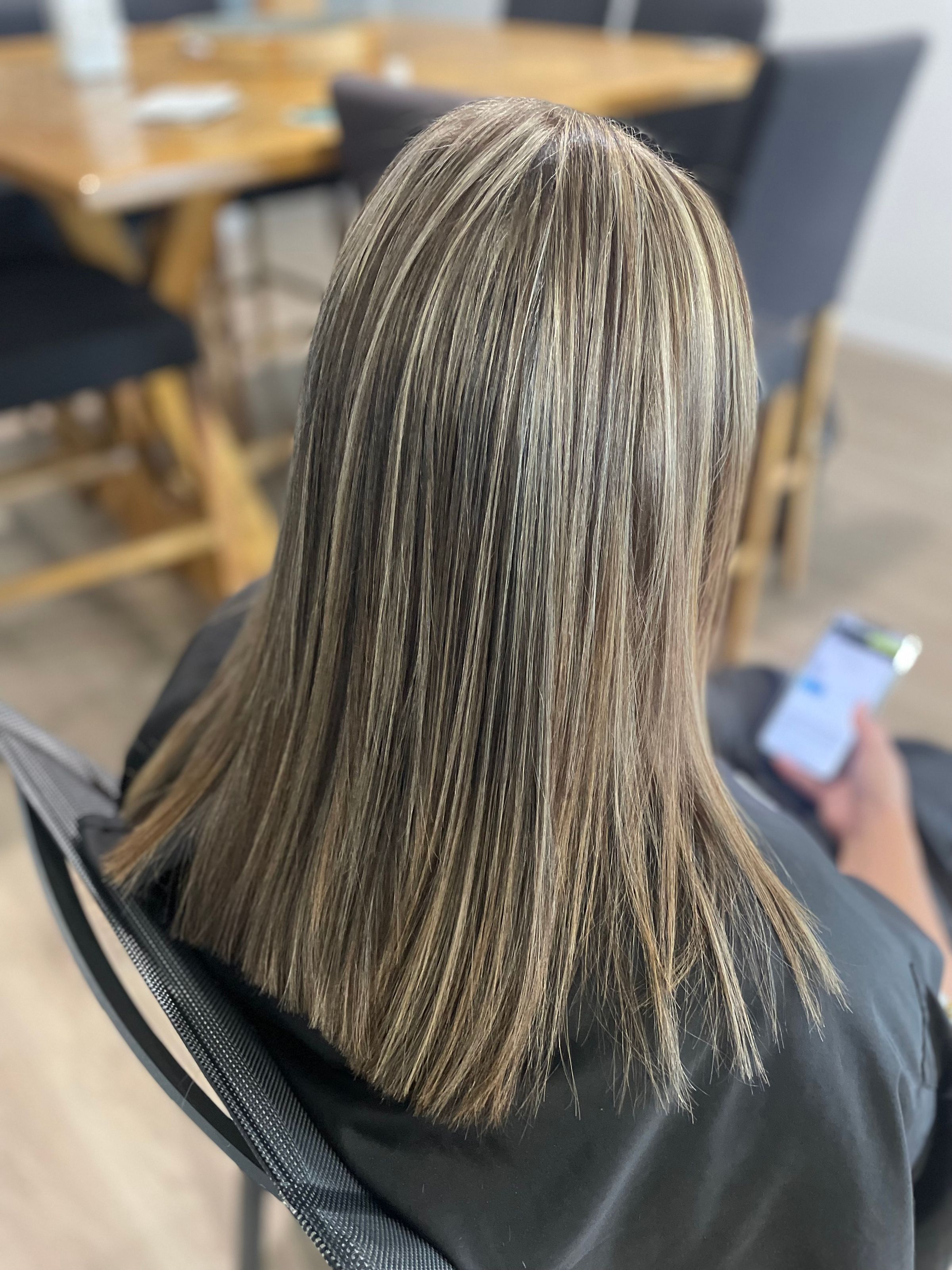 Curly hair, foil package, Mobile hairdresser, Hervey Bay mobile hair, Hervey Bay hairdresser