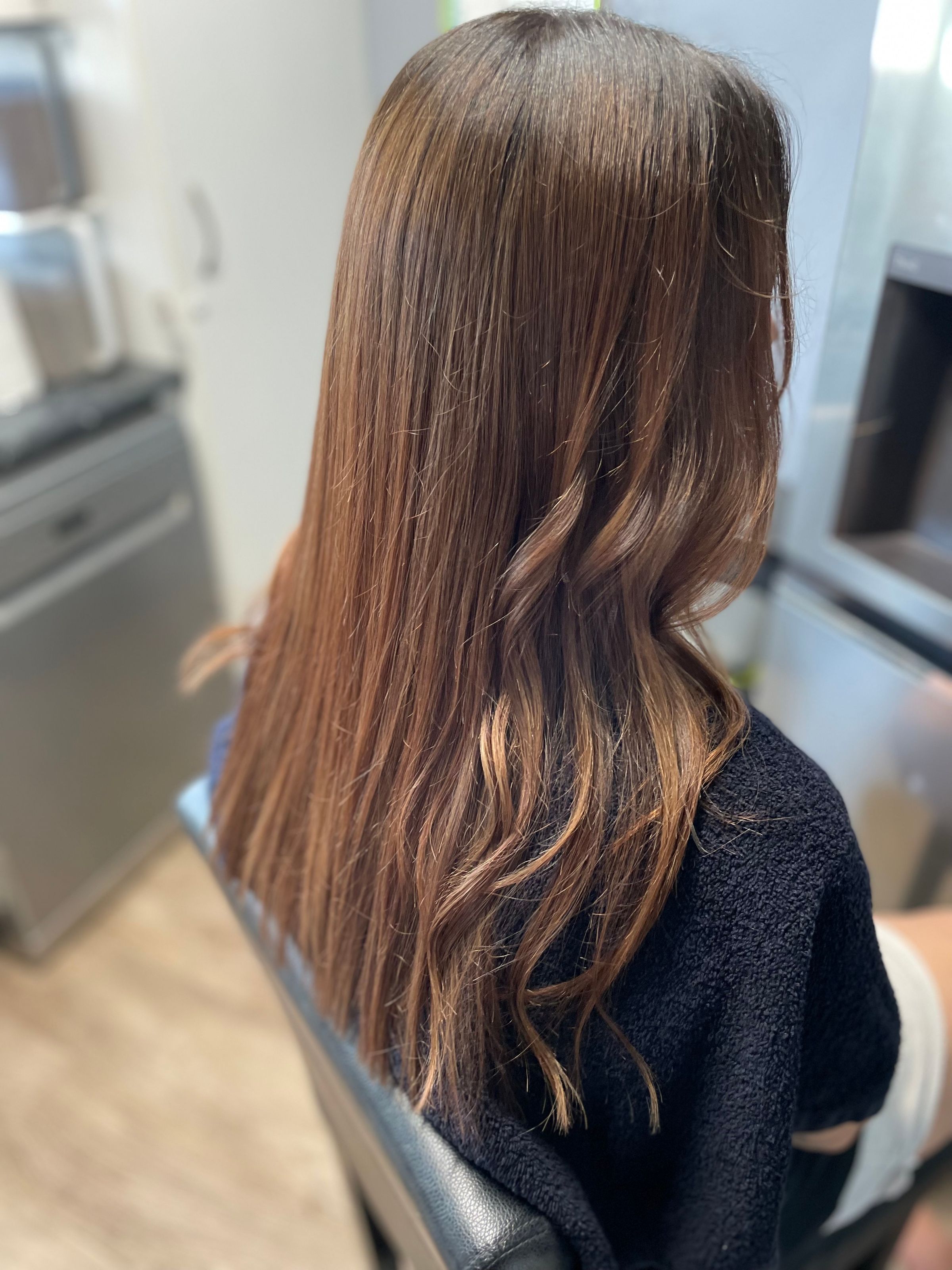 Long brown hair, hair cut, curly hair, bouncy blow dry, haircut at home, mobile, hairdresser, Hervey Bay mobile hair