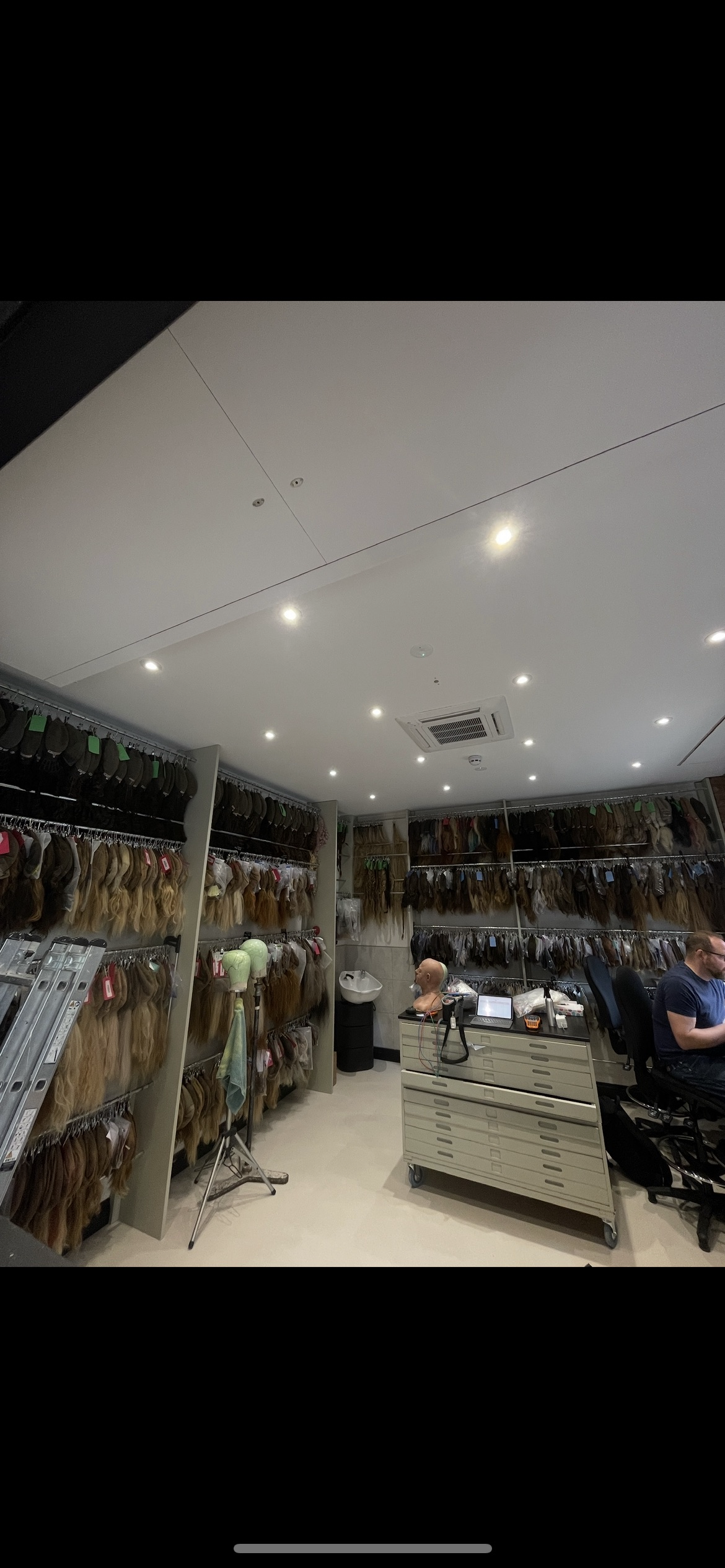  E & P Services's image