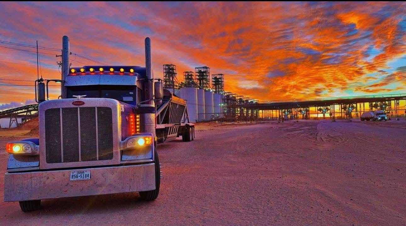 VW Transport LLC | Professional Freight, Trucking  Services's image