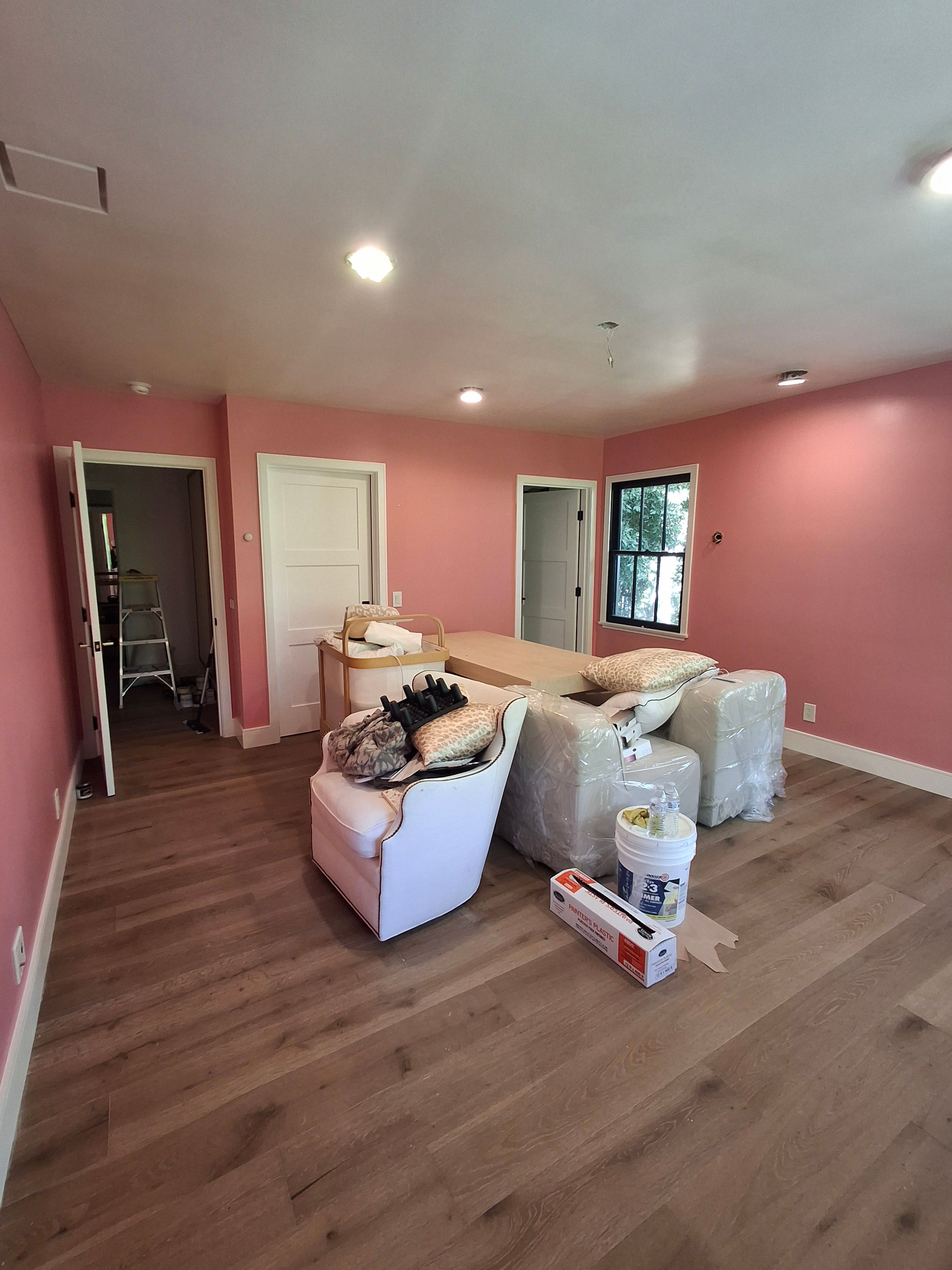 HandyHelp LLC's image