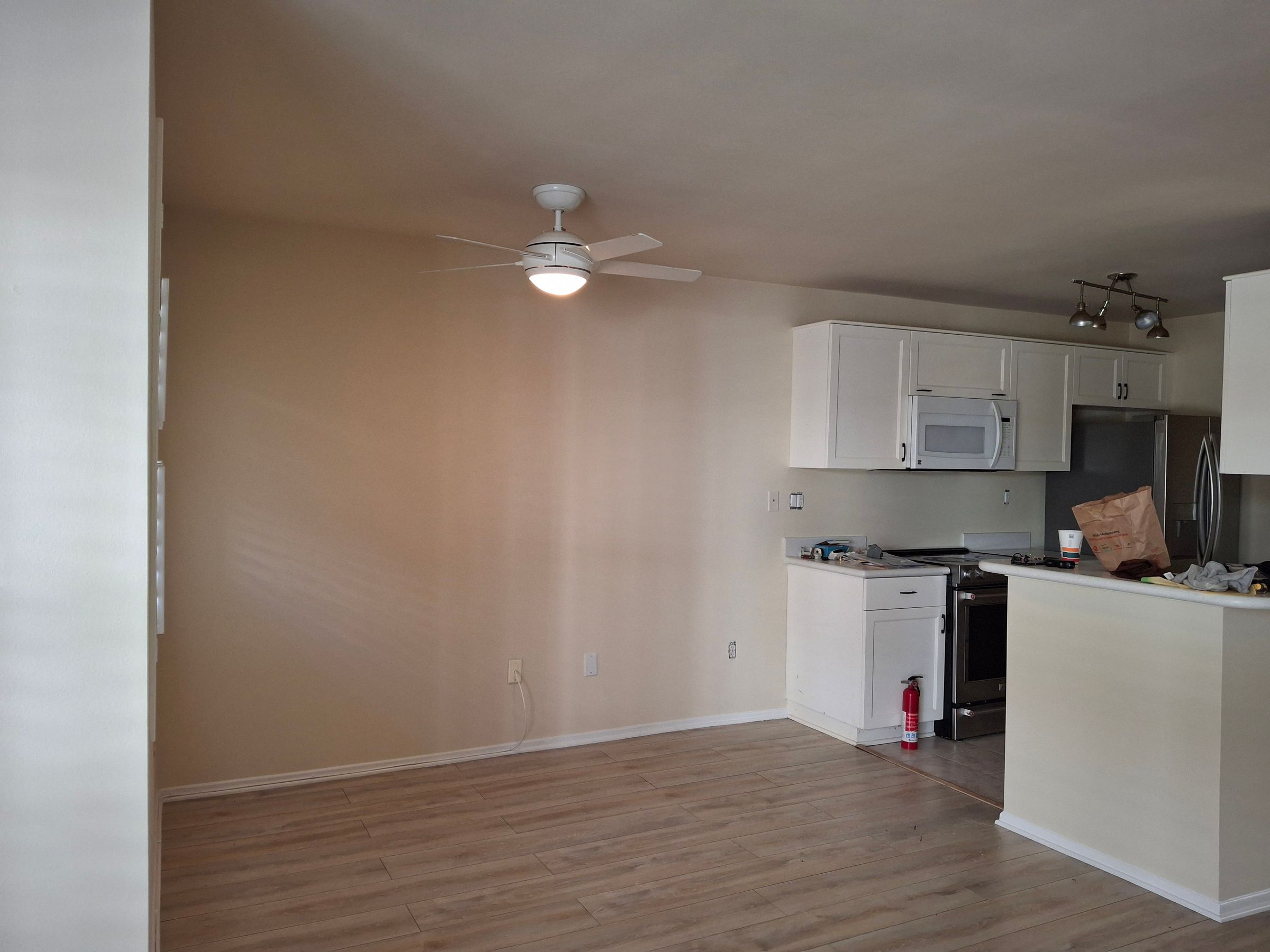 HandyHelp LLC's image