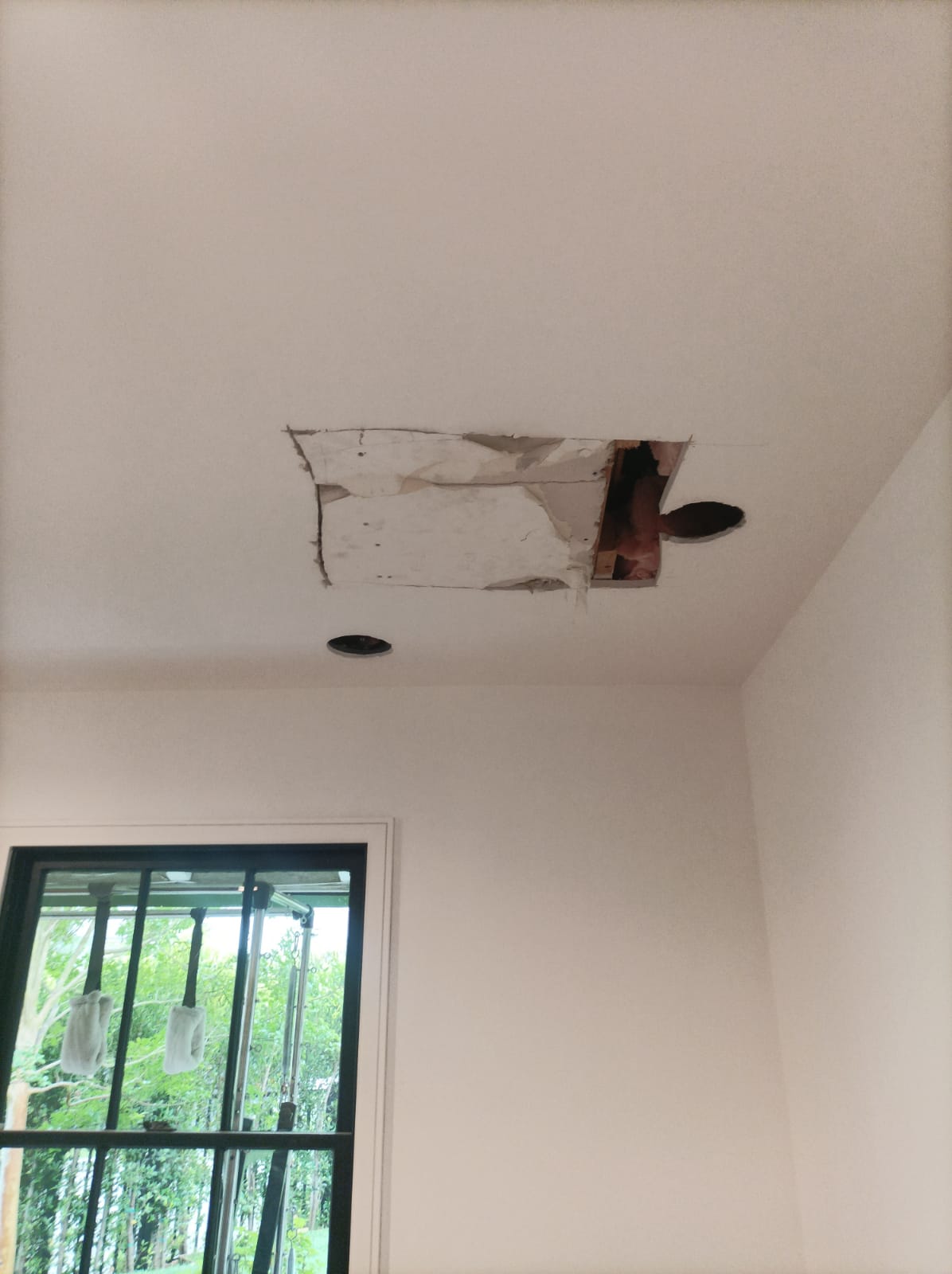 HandyHelp LLC's image