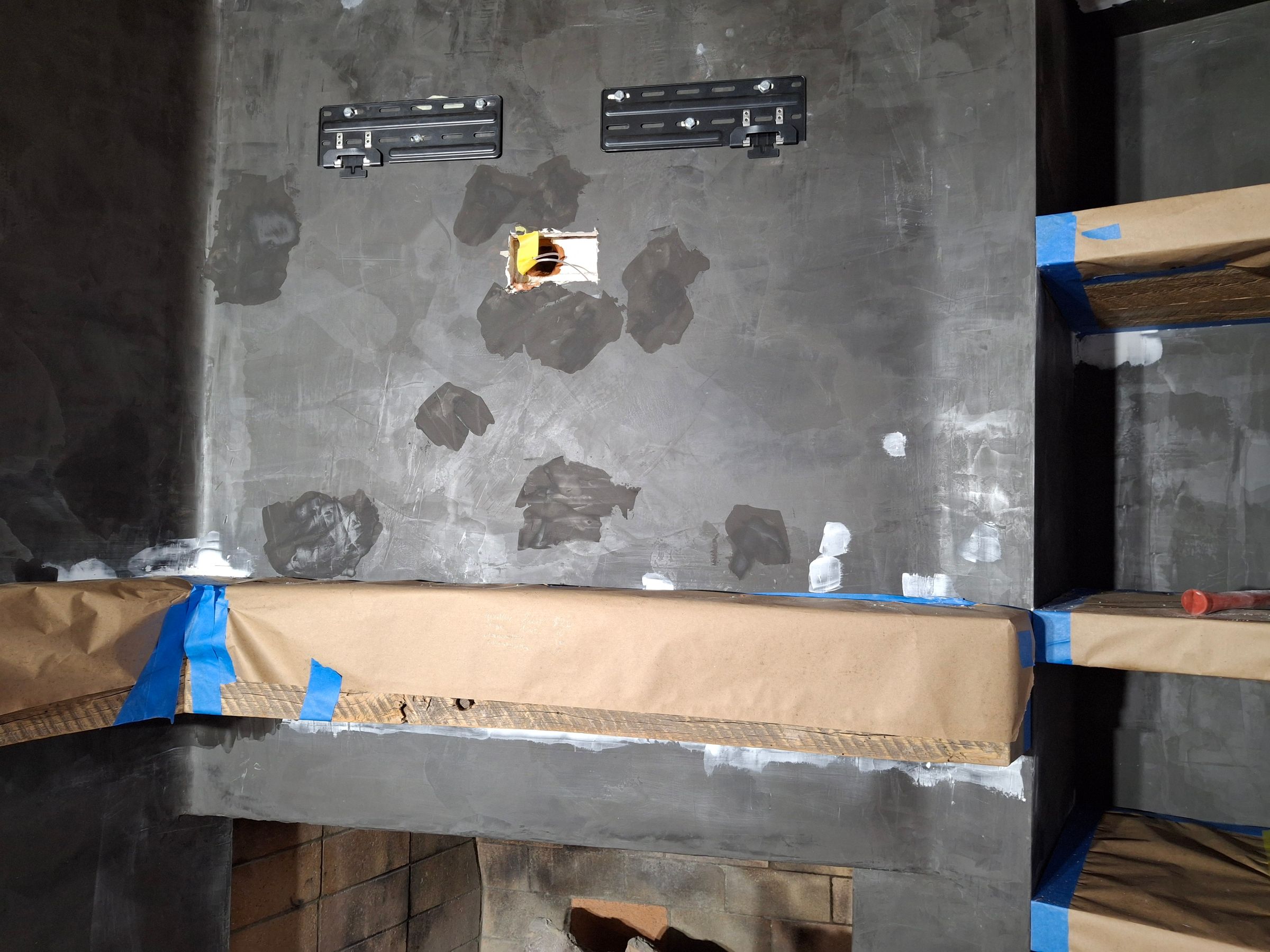 HandyHelp LLC's image