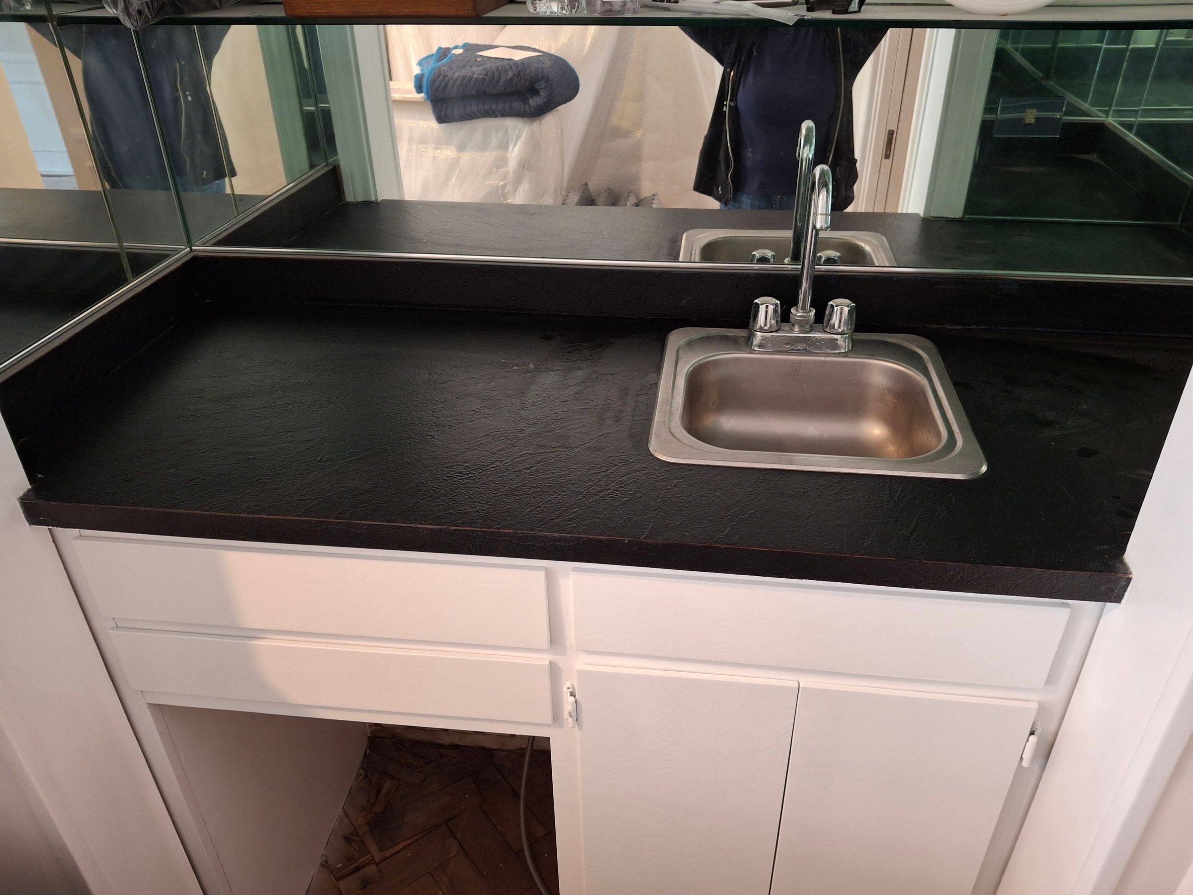 HandyHelp LLC's image