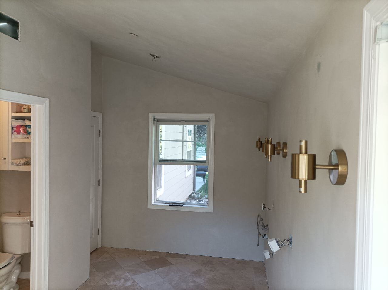 HandyHelp LLC's image