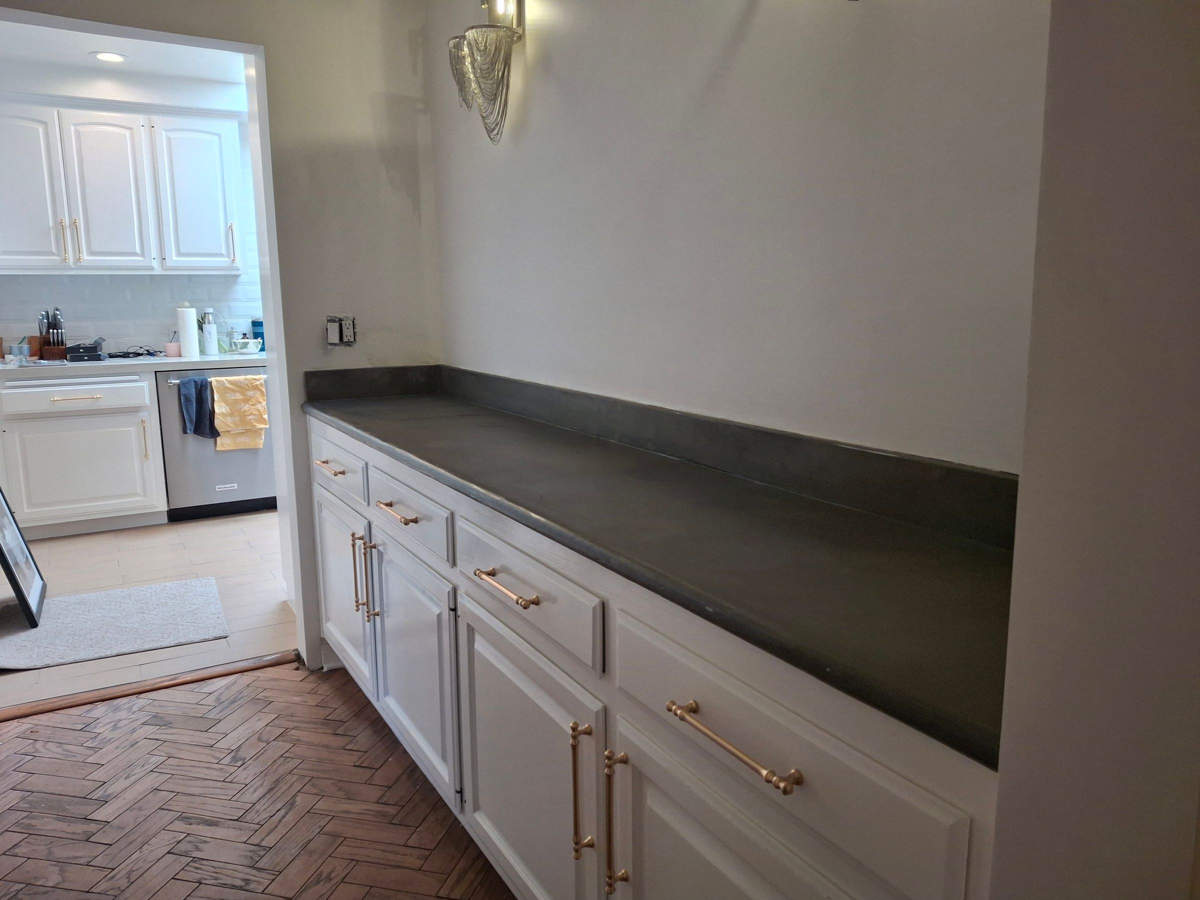 HandyHelp LLC's image