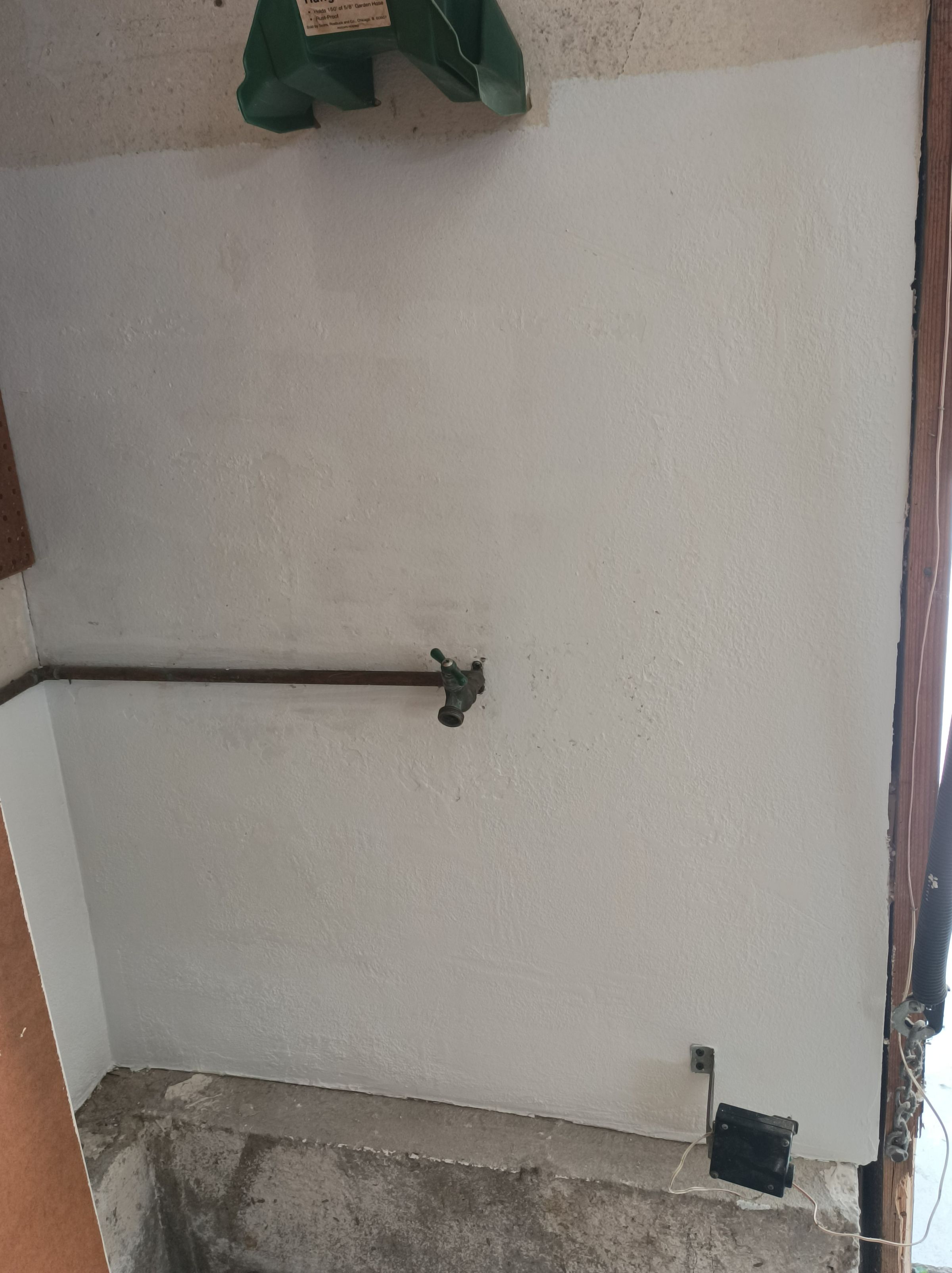 HandyHelp LLC's image