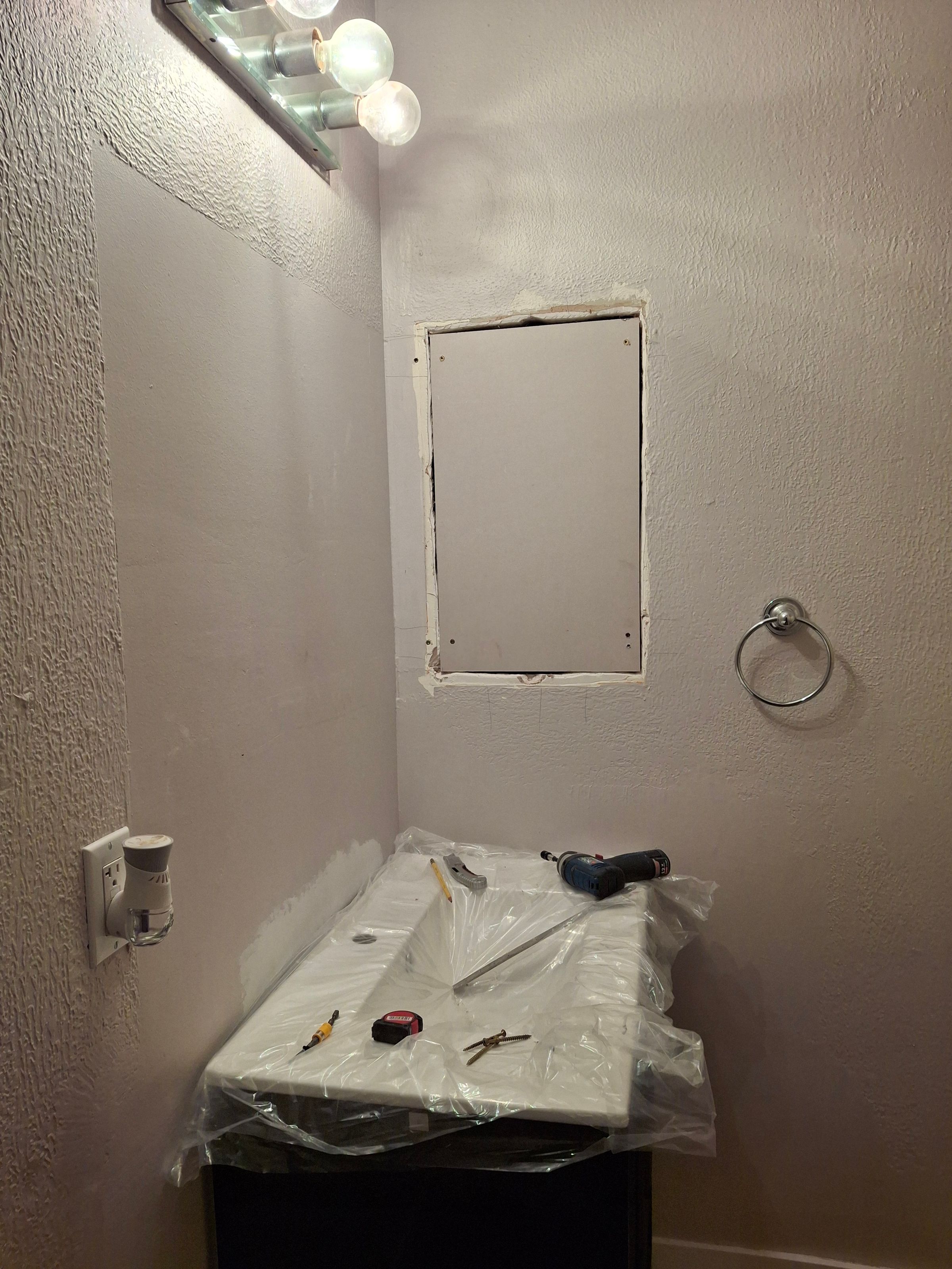 HandyHelp LLC's image