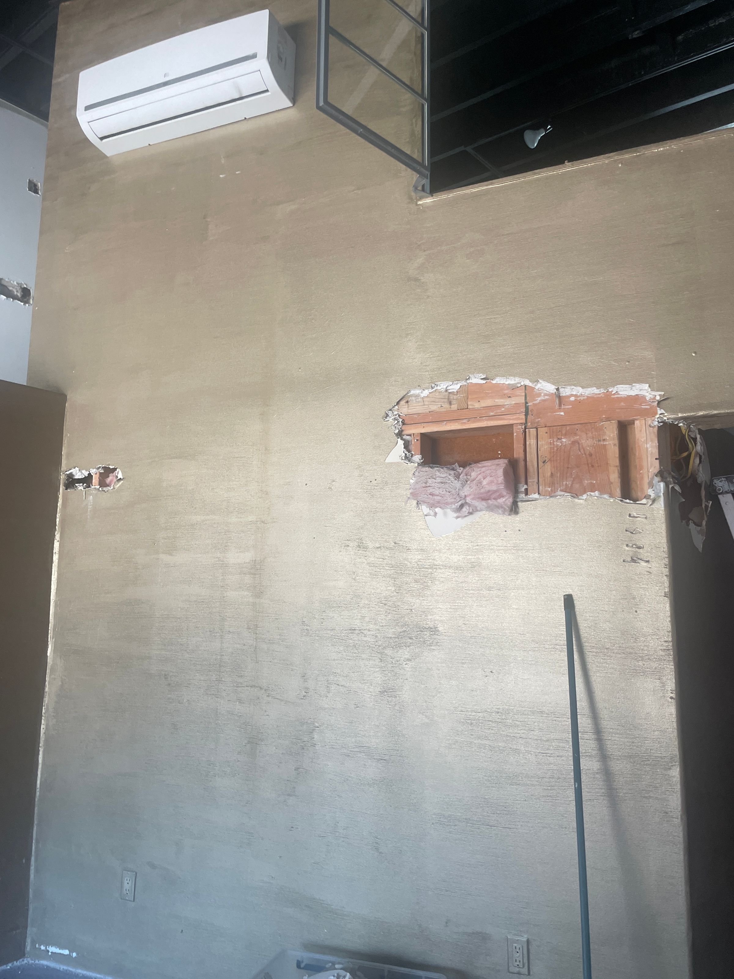 HandyHelp LLC's image