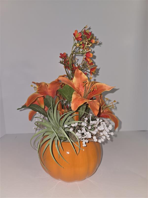 Medium Tiger Lily Pumpkin NCA