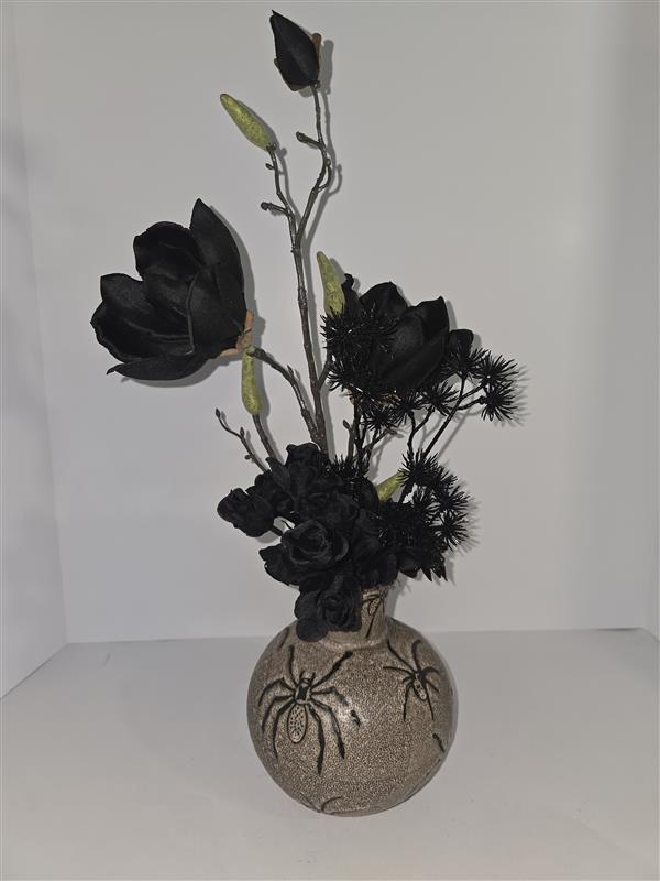 Medium Magnolia Spider Vase NCA