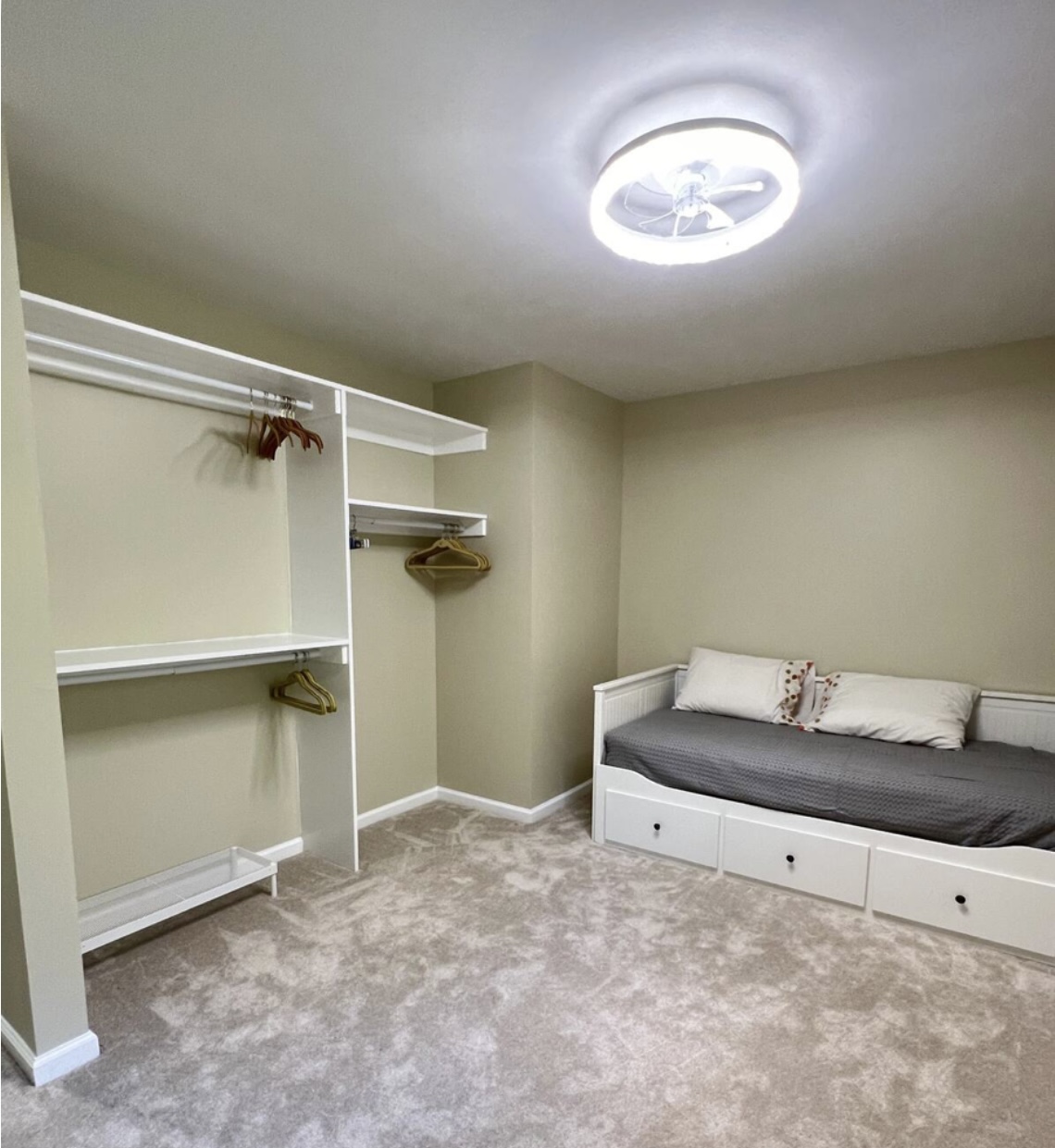 Twin Pull-Out Trundle Bed (Could be King also) beds do not separate