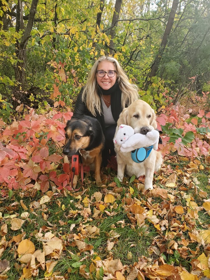 Lou Loves Pets's image