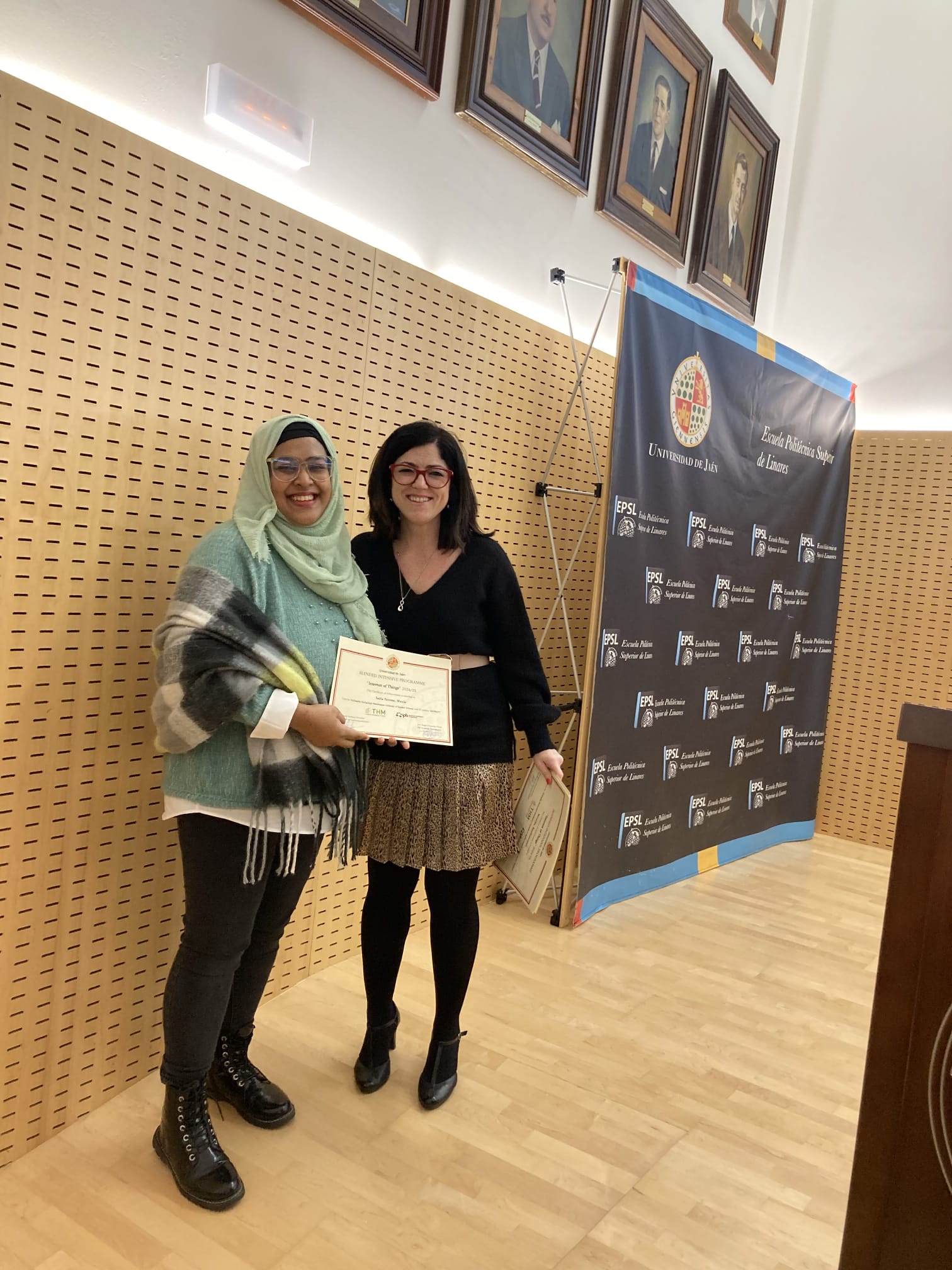 Smart Supermarket Digital Price Tag System