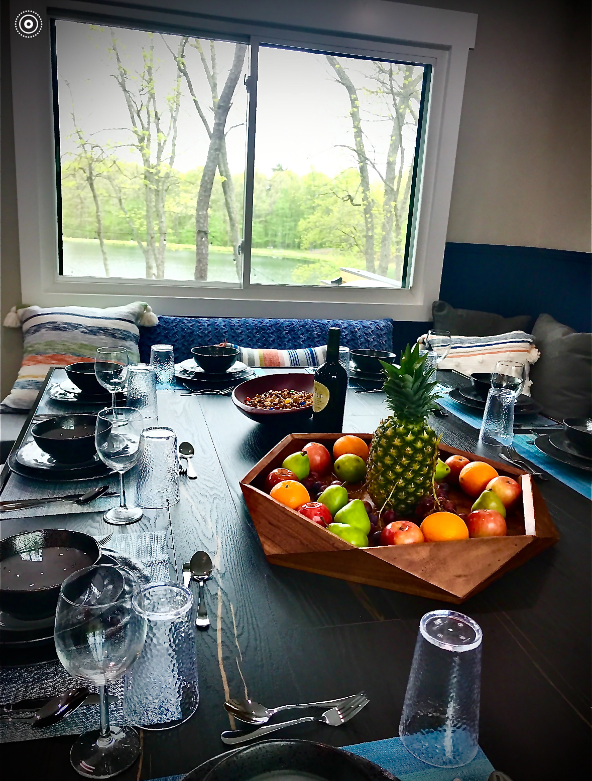 The Blue Canoe Lakehouse's image