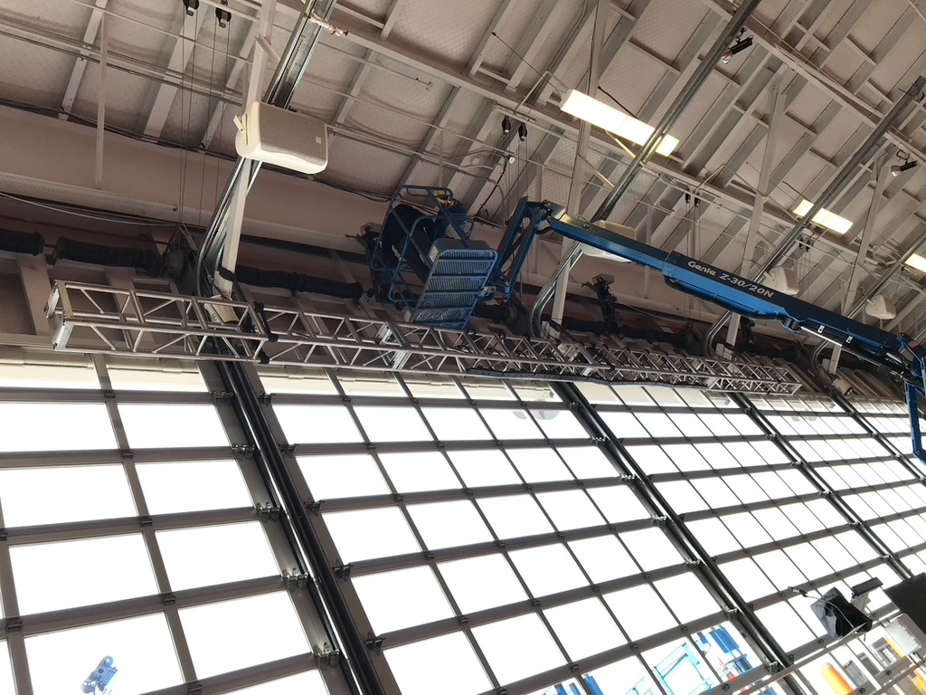 Running CAT5E Data - Orlando, FL lines to control Large LED Wall