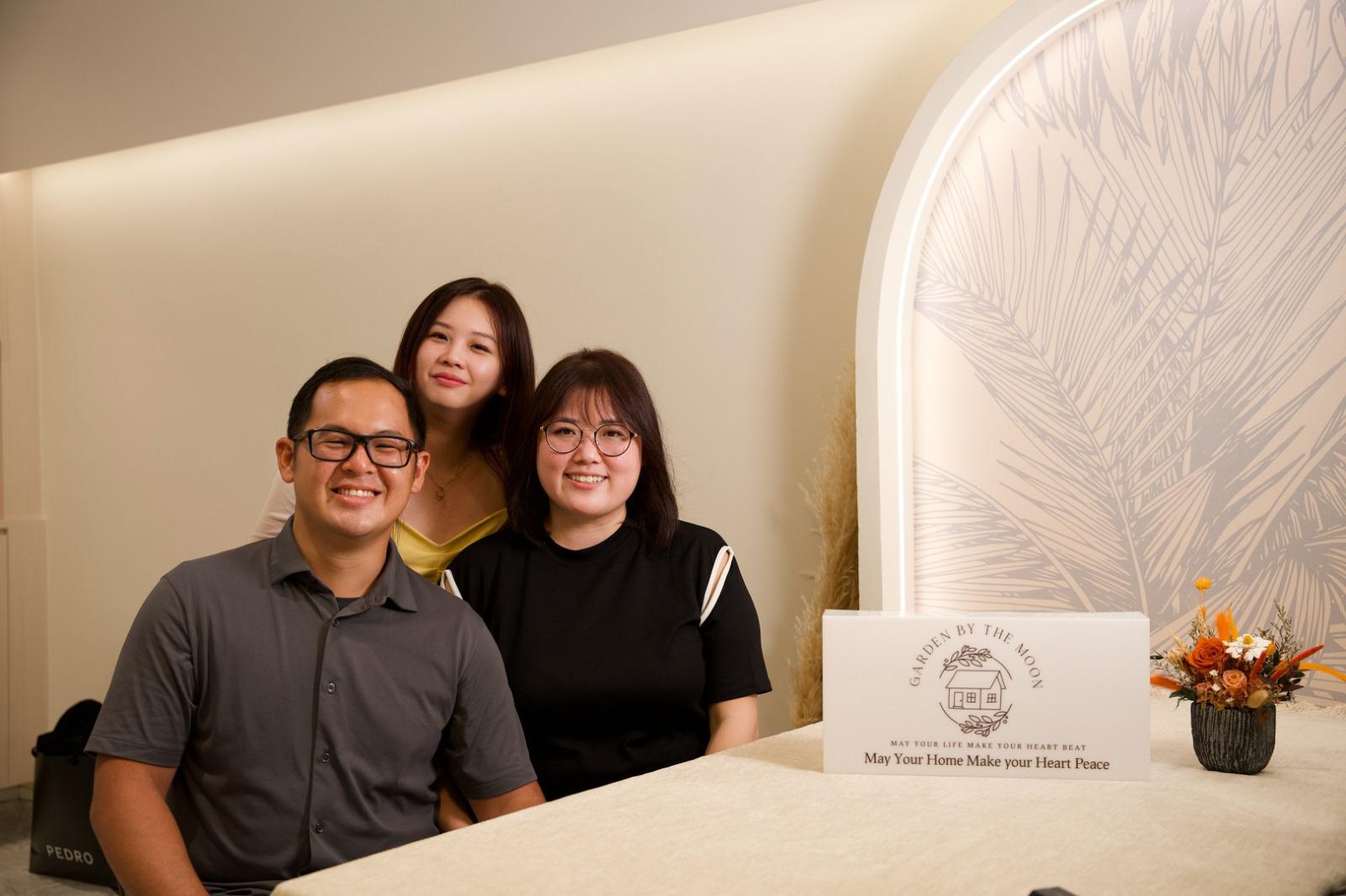 GARDEN BY THE MOON's image