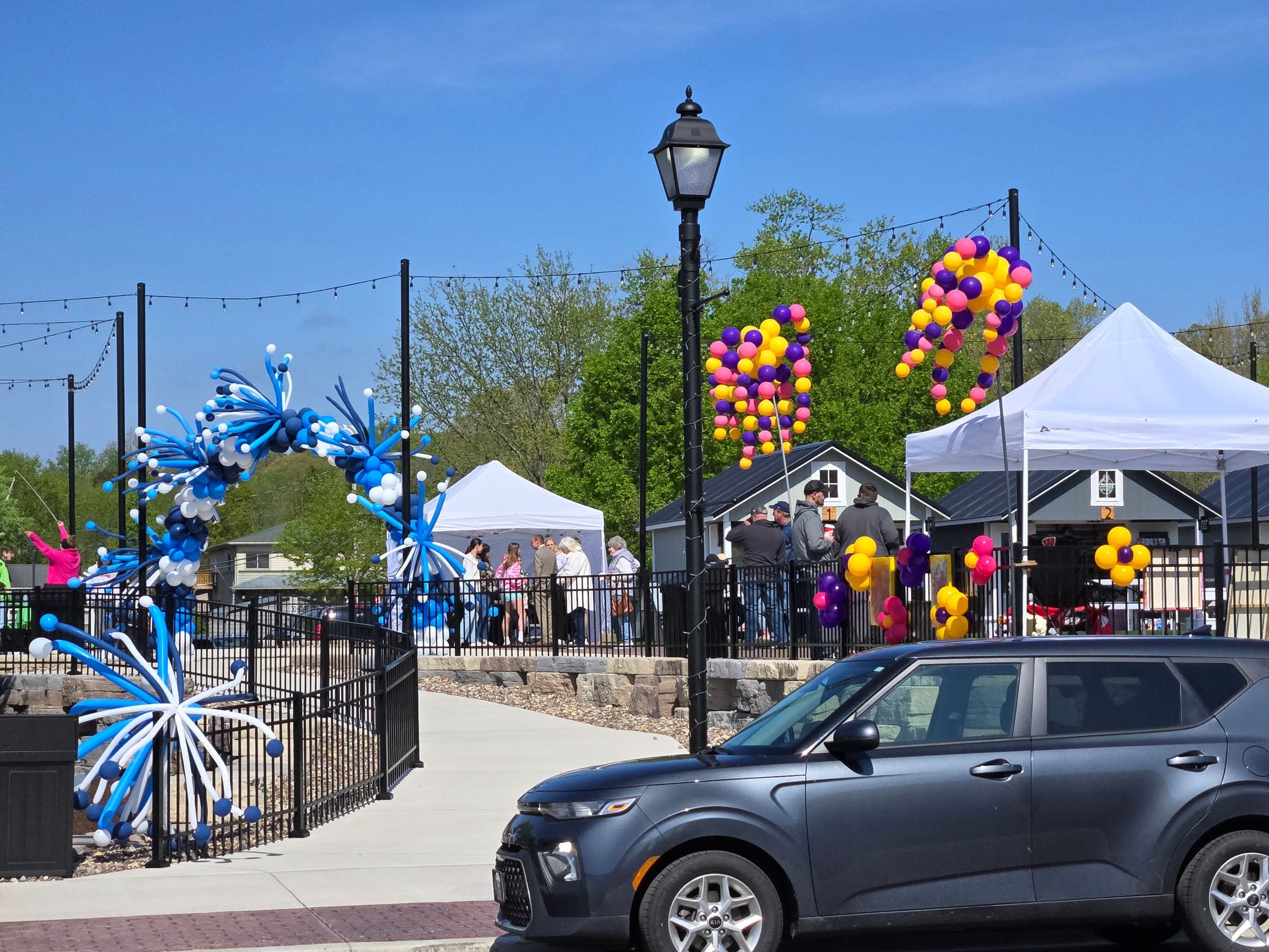 Airborne Art-Custom Balloon Art For Any Occasion!'s image