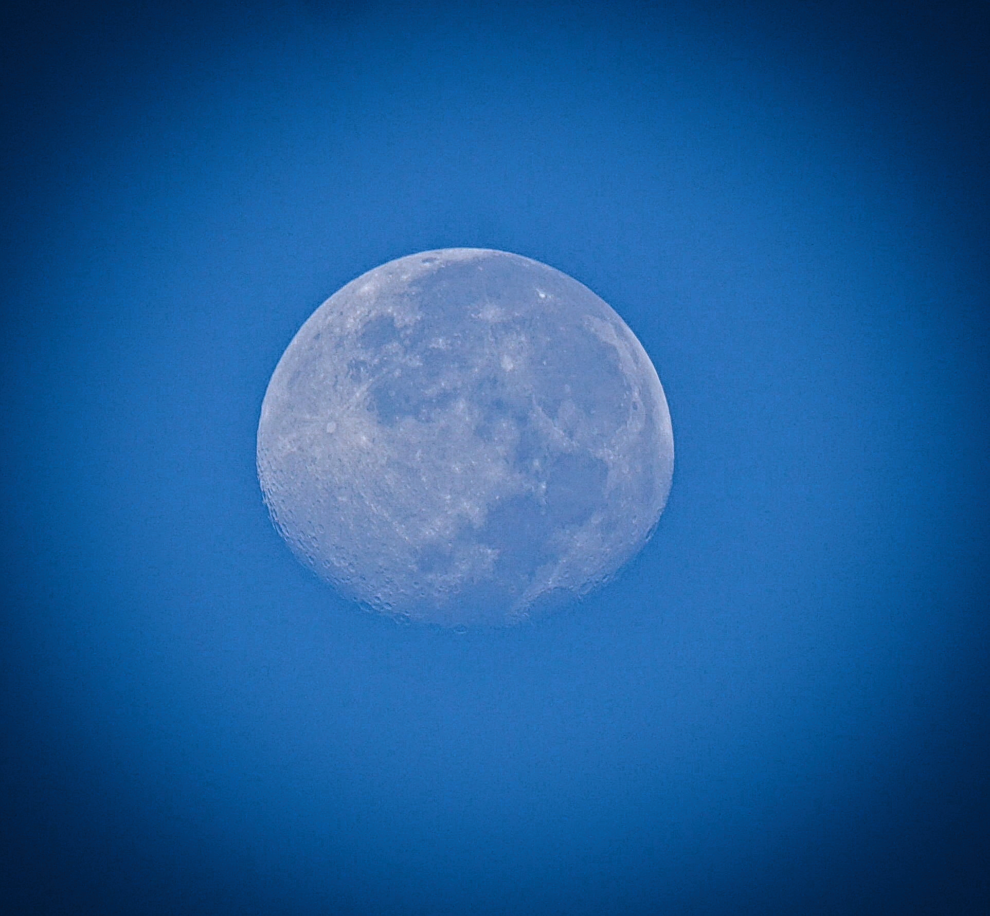 Full Day Moon