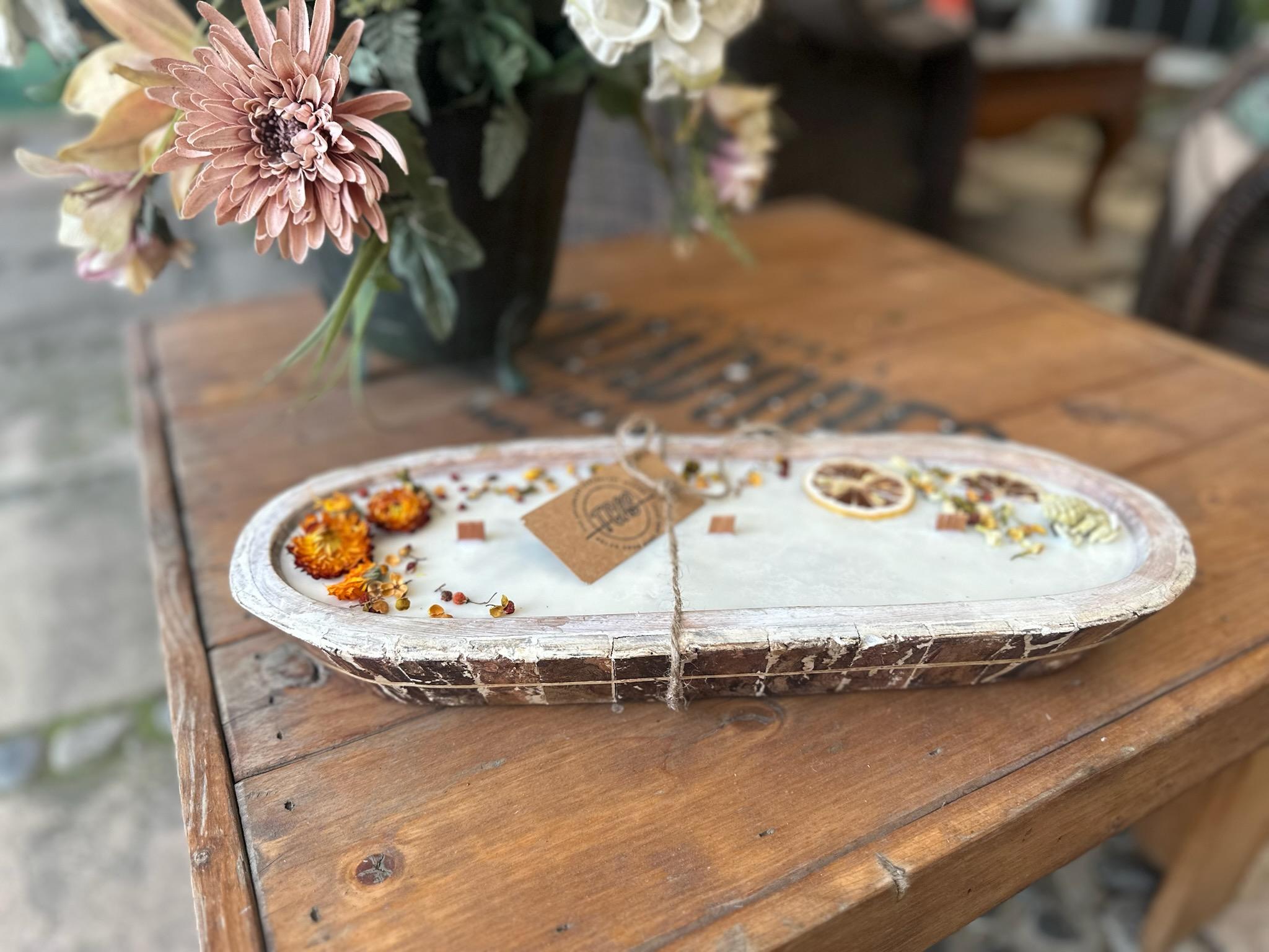 Dough bowl with dried flowers 