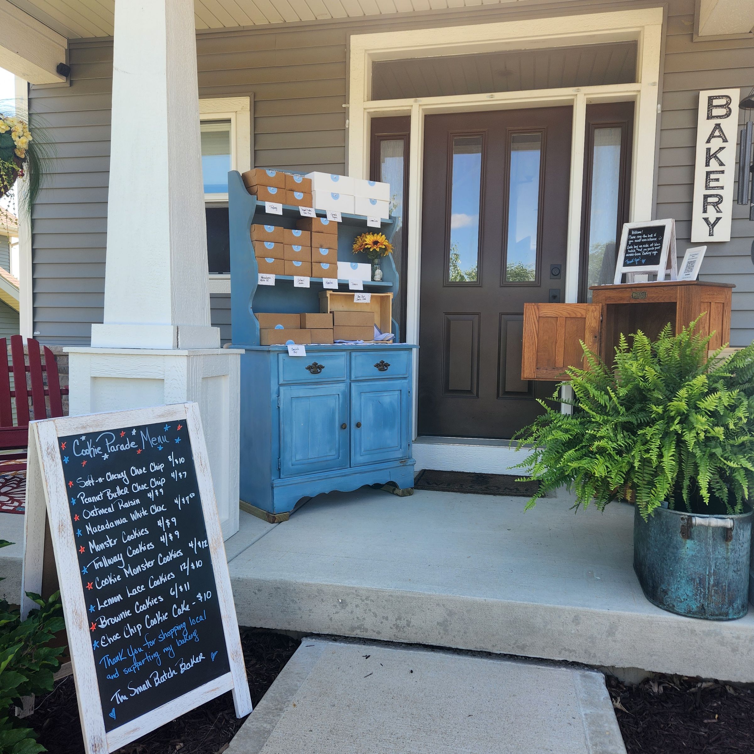 THE SMALL BATCH BAKER's image
