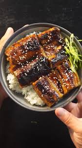 Holy Fuck! This Eggplant Unagi really steals the show on our Poke Bowls. Through multiple cooking processes, this Vegan Unagi hits every taste bud. Bowl : $15 By the pound: $40