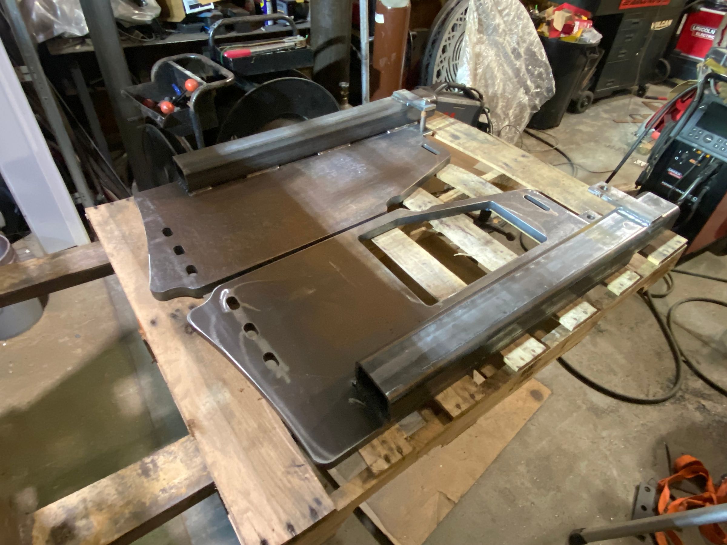 Kubota 97-3 Counter Weight Plates & Stabilizer Legs