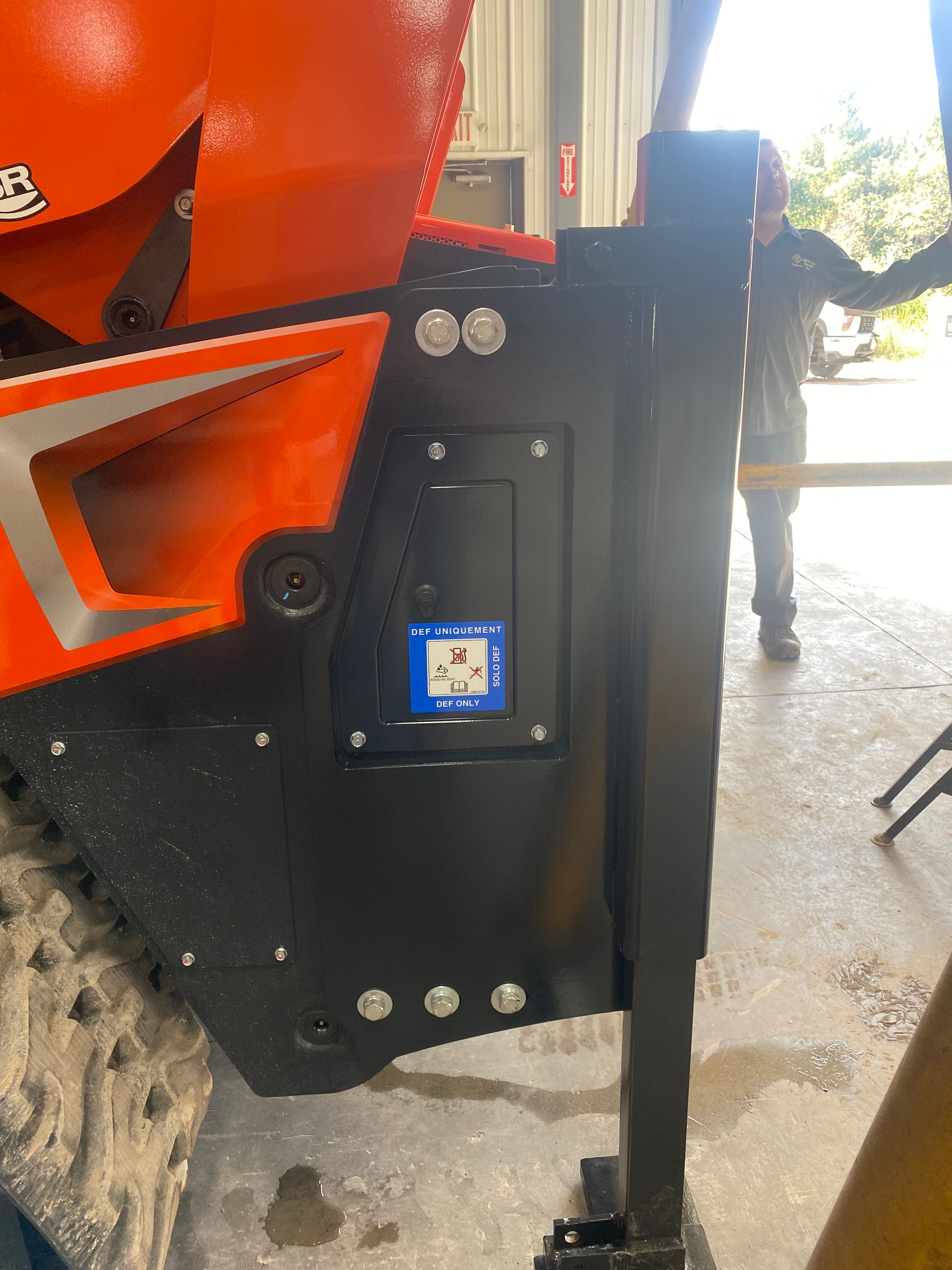 Kubota 97-3 Counter Weight Plates & Stabilizer Legs